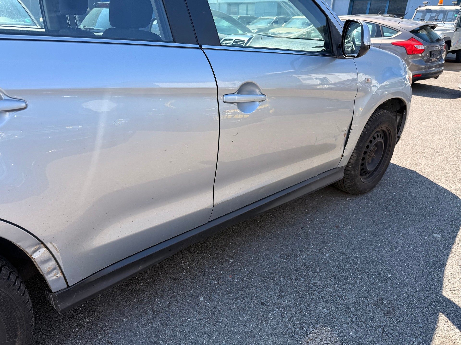 MITSUBISHI ASX 1.8 DID Navigator 4WD-image-10