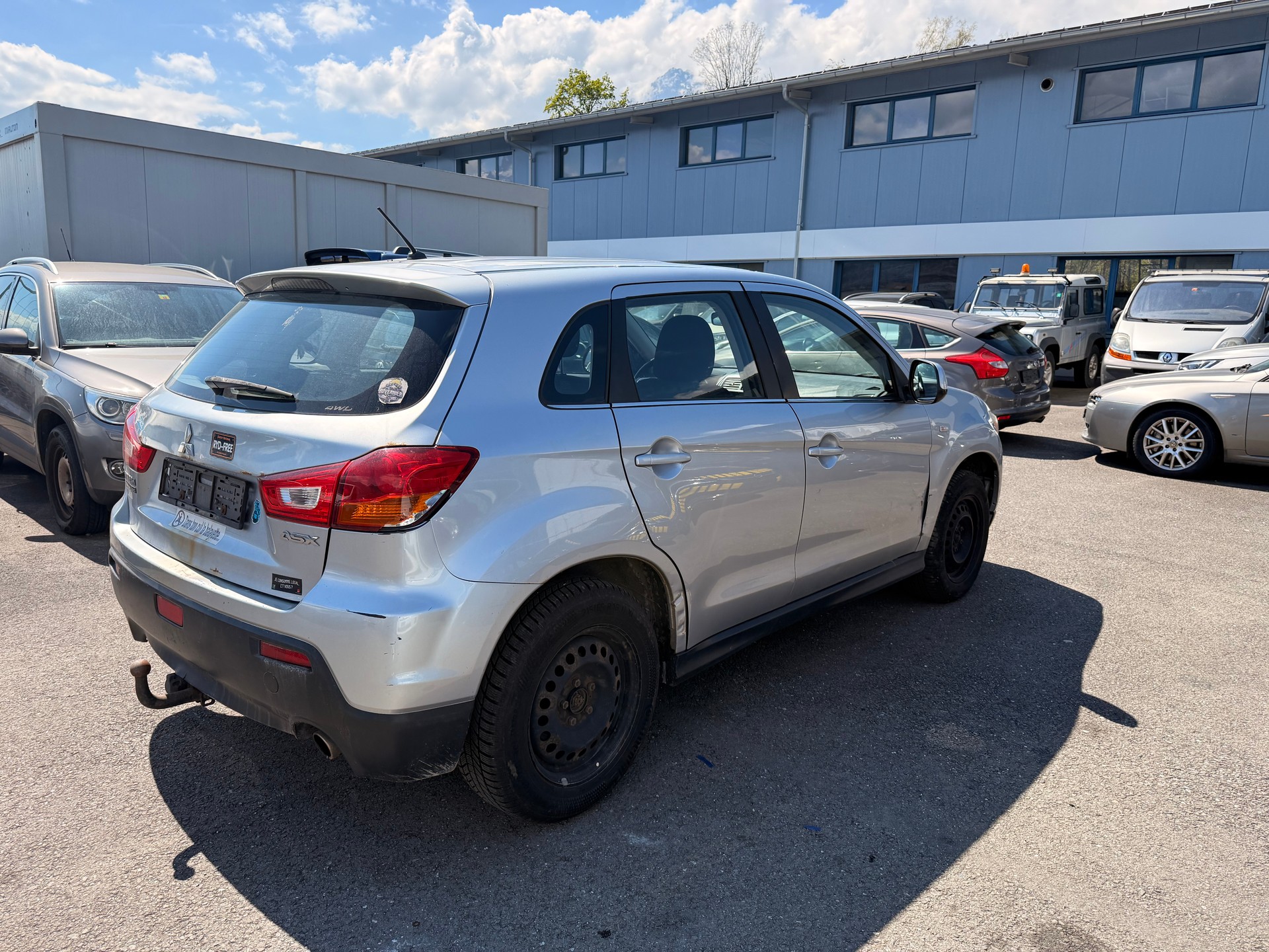MITSUBISHI ASX 1.8 DID Navigator 4WD-image-3