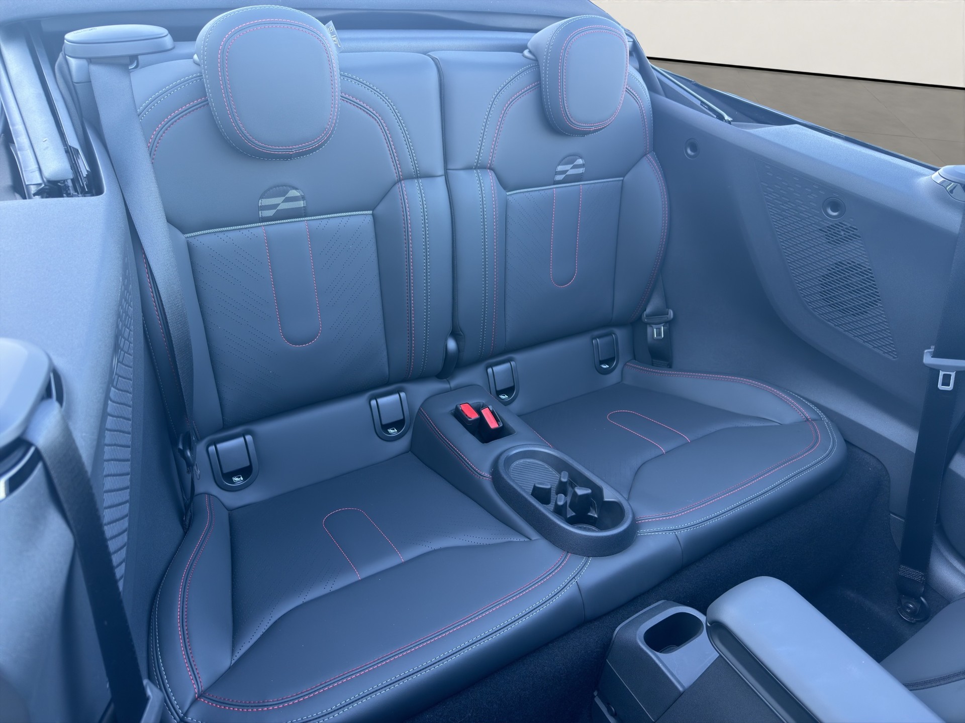 MINI Cooper S Cabriolet DKG-image-16
