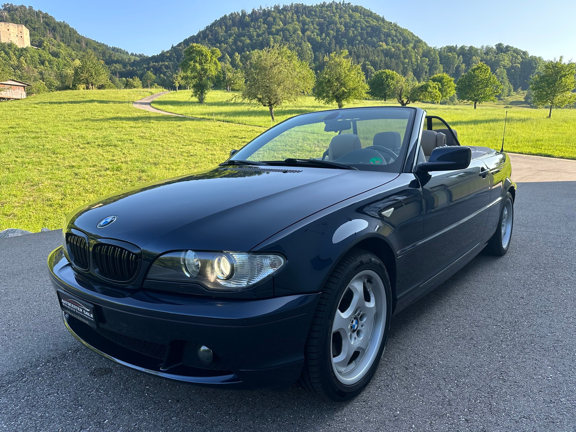 BMW 320Ci Cabriolet-image-7