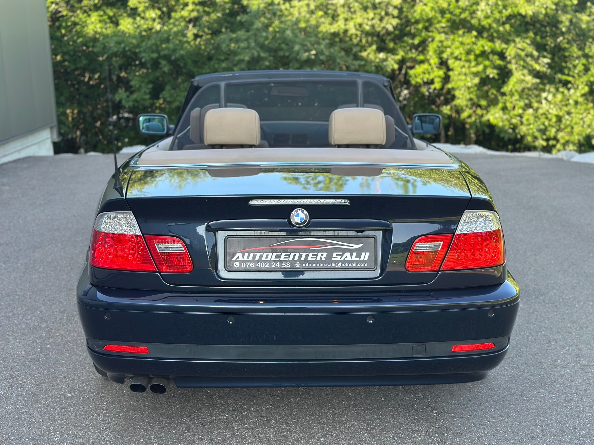 BMW 320Ci Cabriolet-image-6