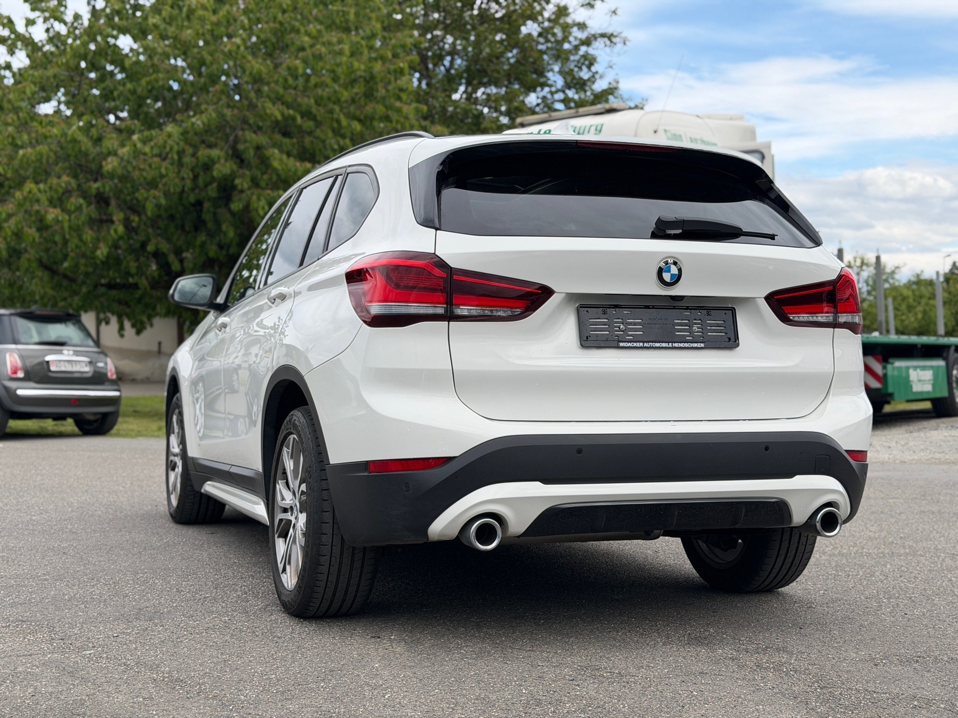 BMW X1 xDrive 18d xLine Steptronic-image-5