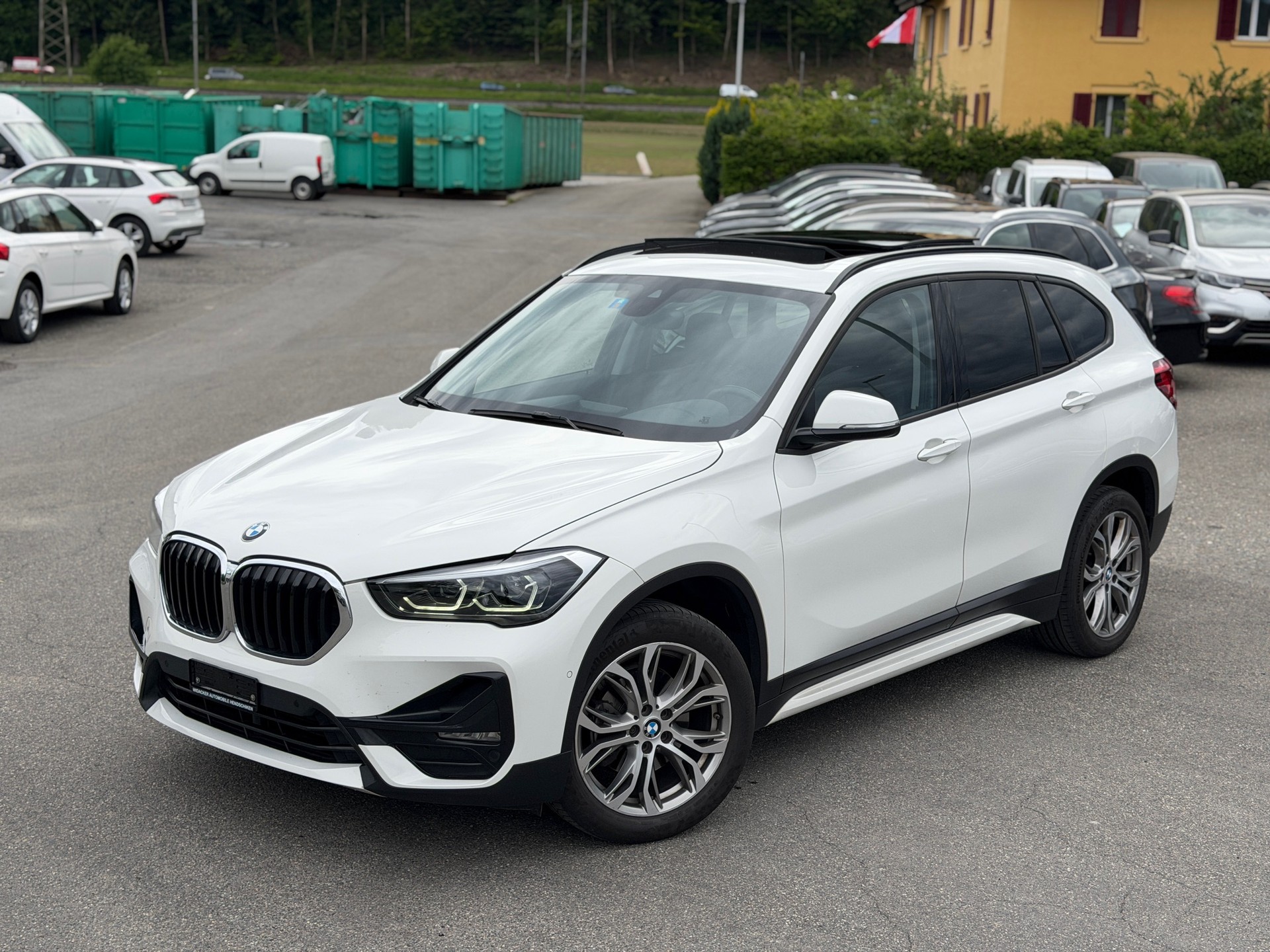 BMW X1 xDrive 18d xLine Steptronic-image-12