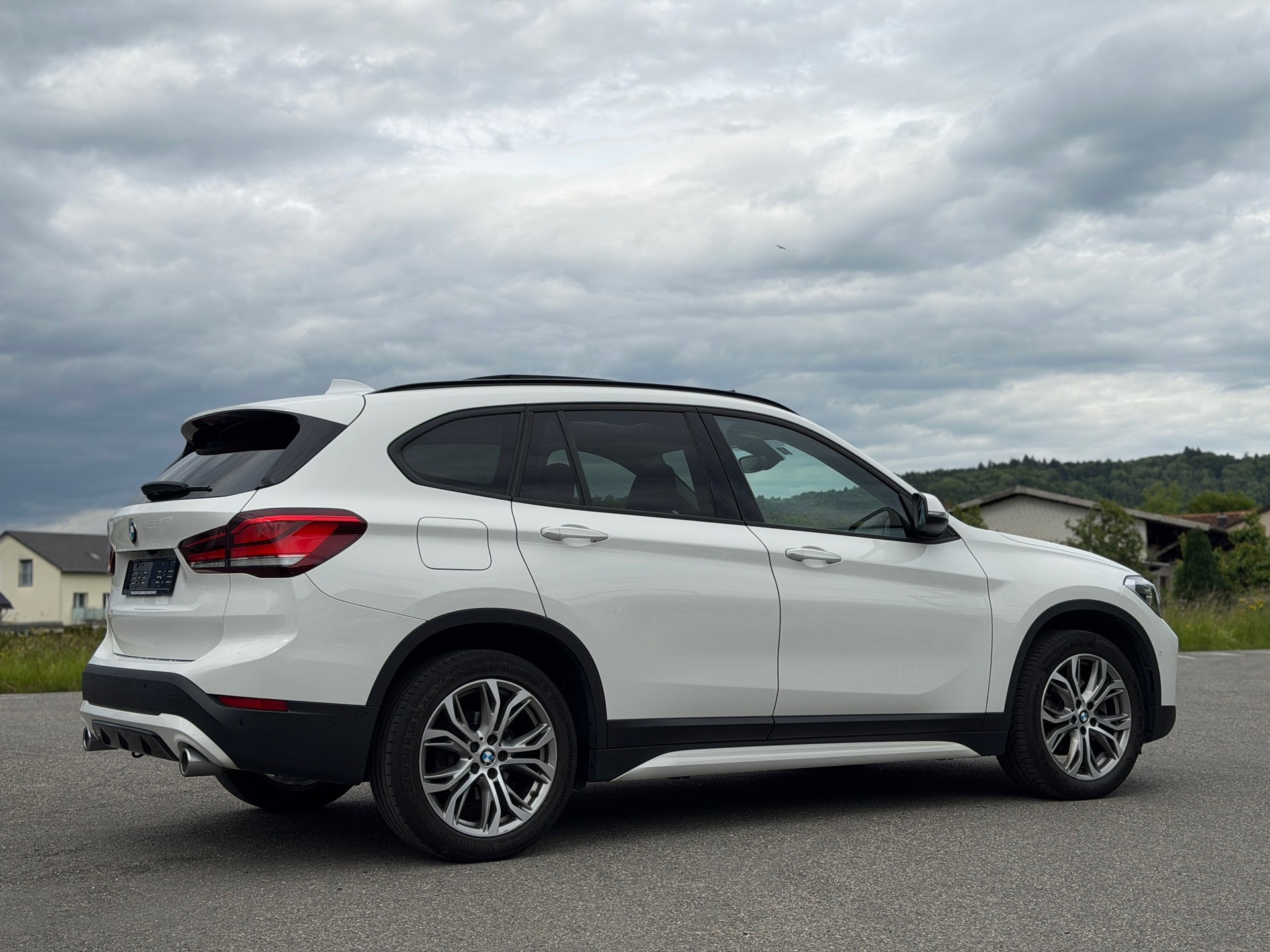 BMW X1 xDrive 18d xLine Steptronic-image-3
