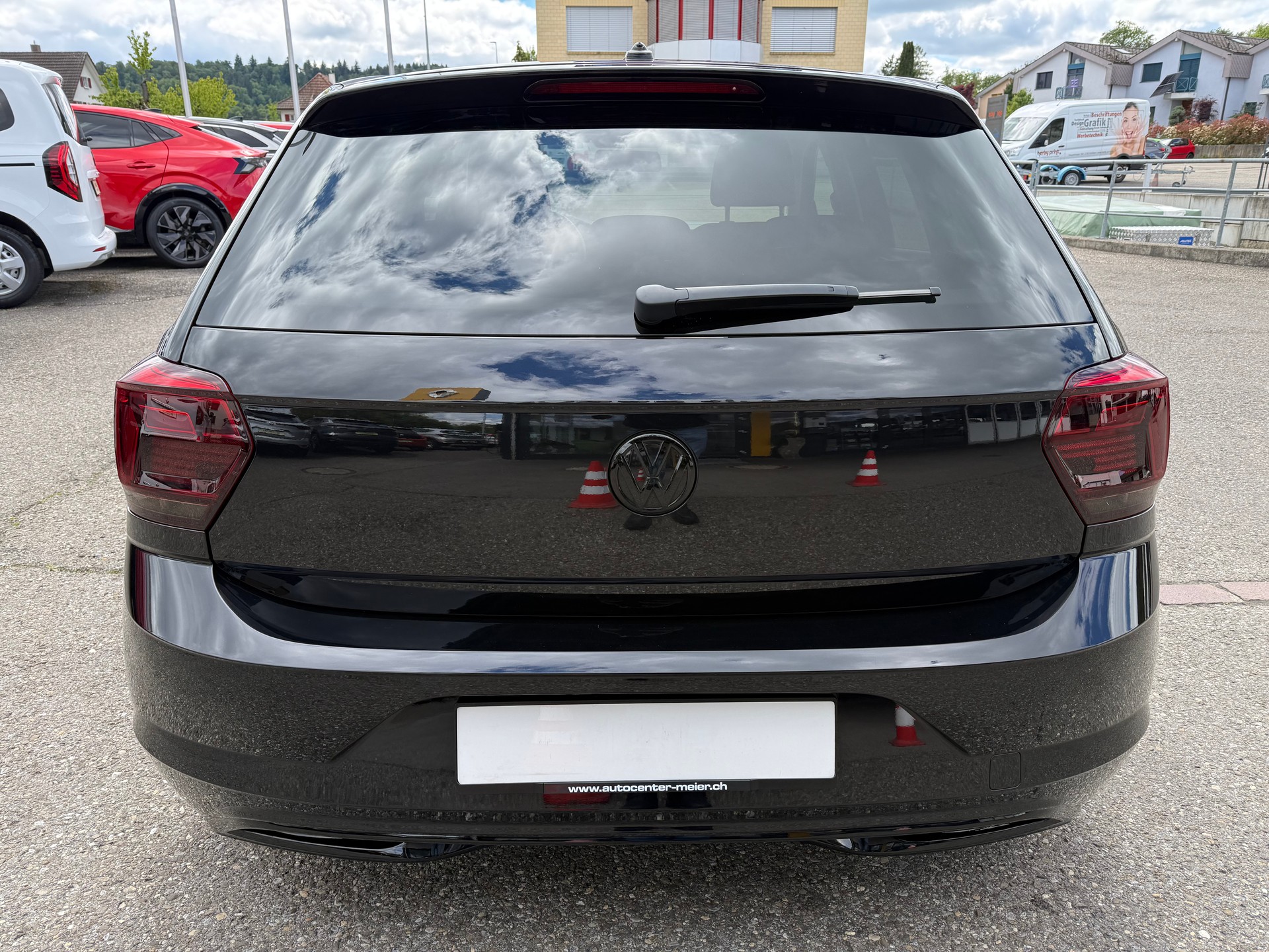 VW POLO-image-4