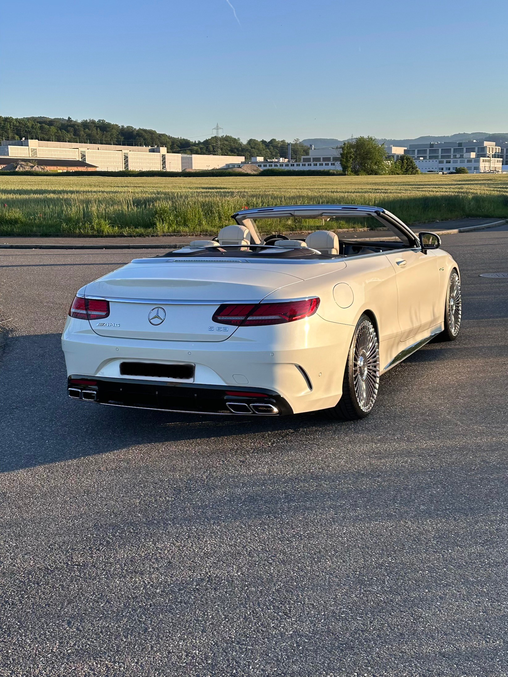 MERCEDES-BENZ S 63 V8 AMG 4matic+ / Leasingübernahme möglich (CHF 1'143.70)-image-5