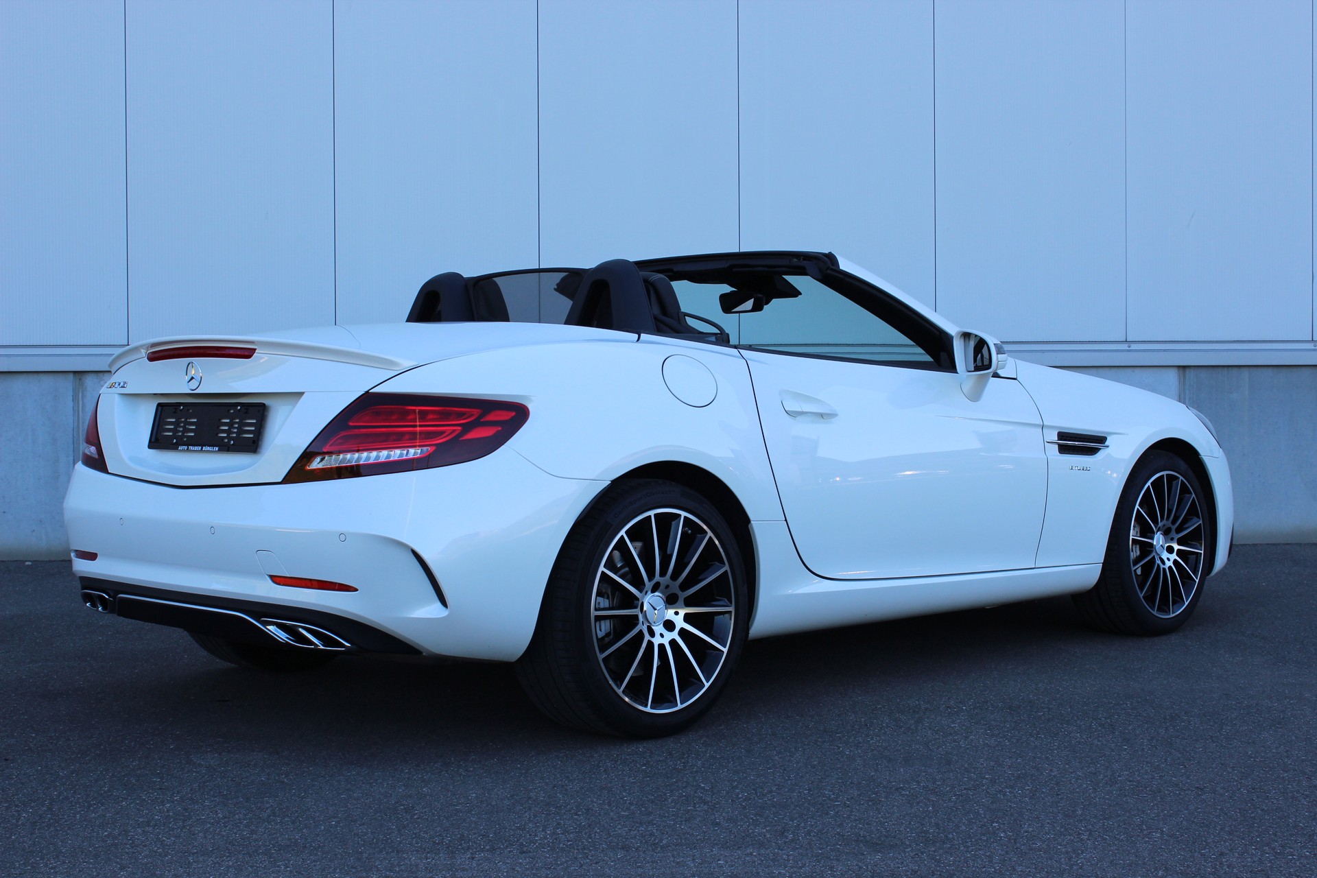 MERCEDES-BENZ SLC 43 AMG 9G-Tronic-image-3
