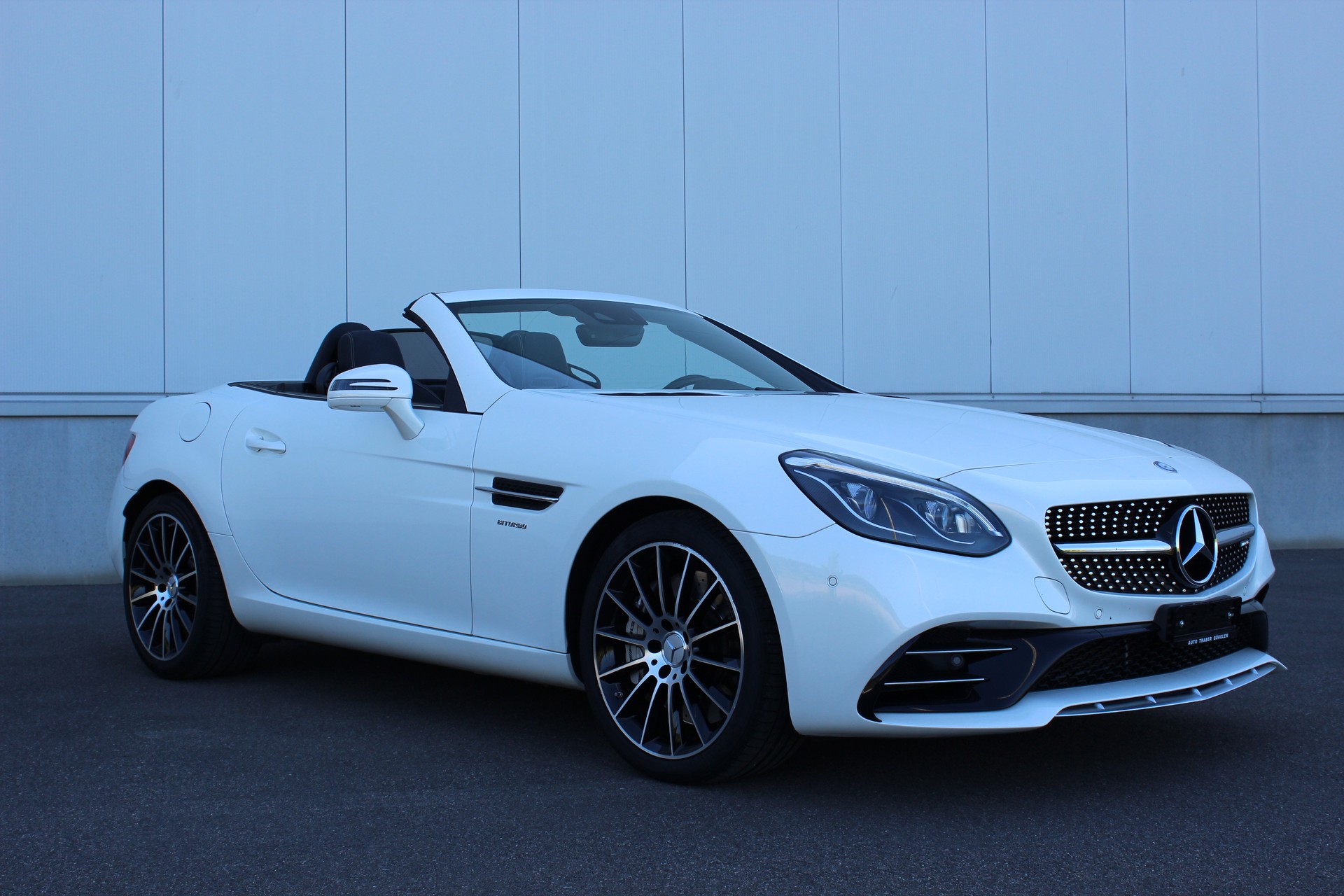 MERCEDES-BENZ SLC 43 AMG 9G-Tronic-image-2