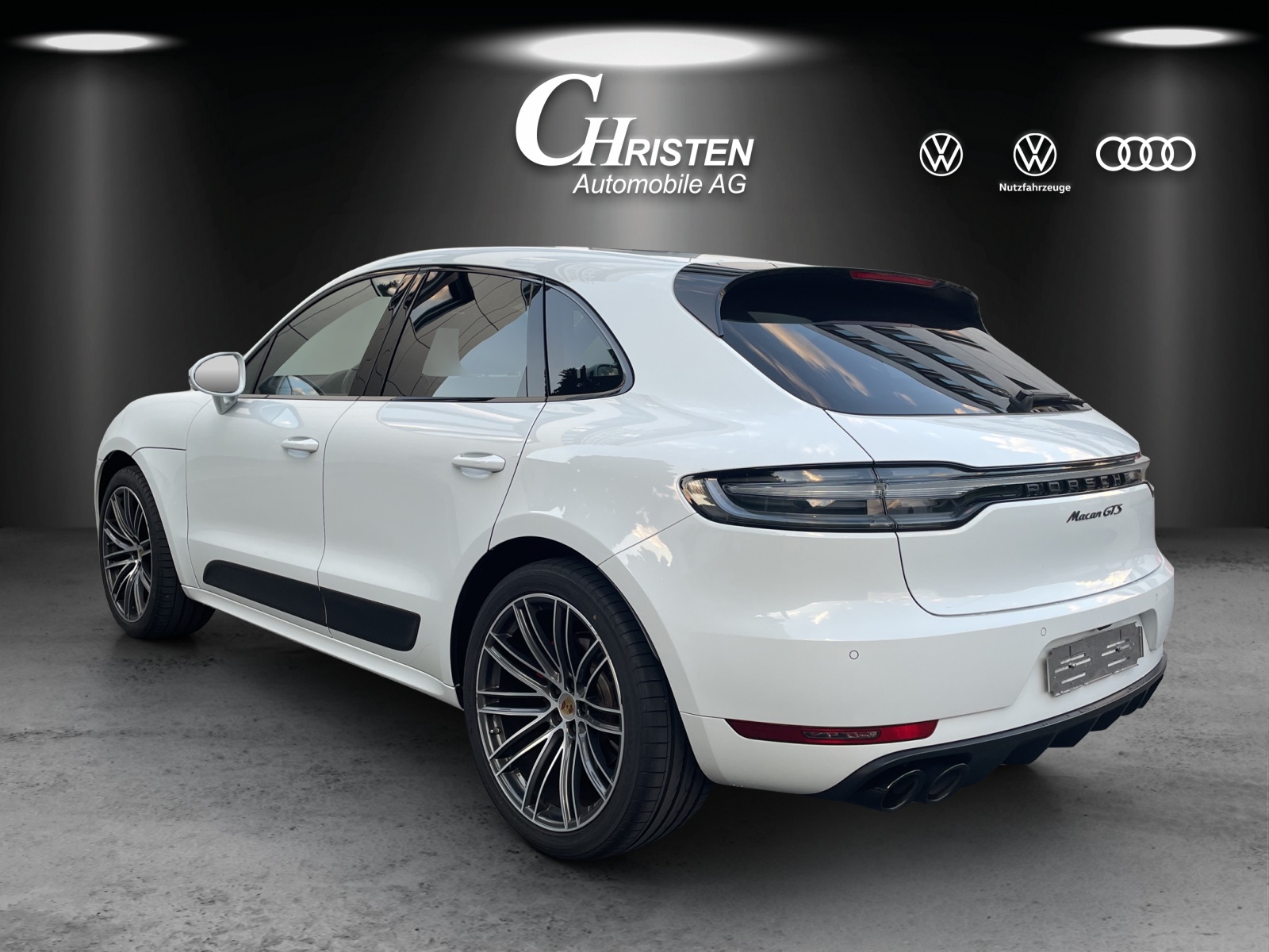 PORSCHE Macan GTS PDK-showroom-element-3