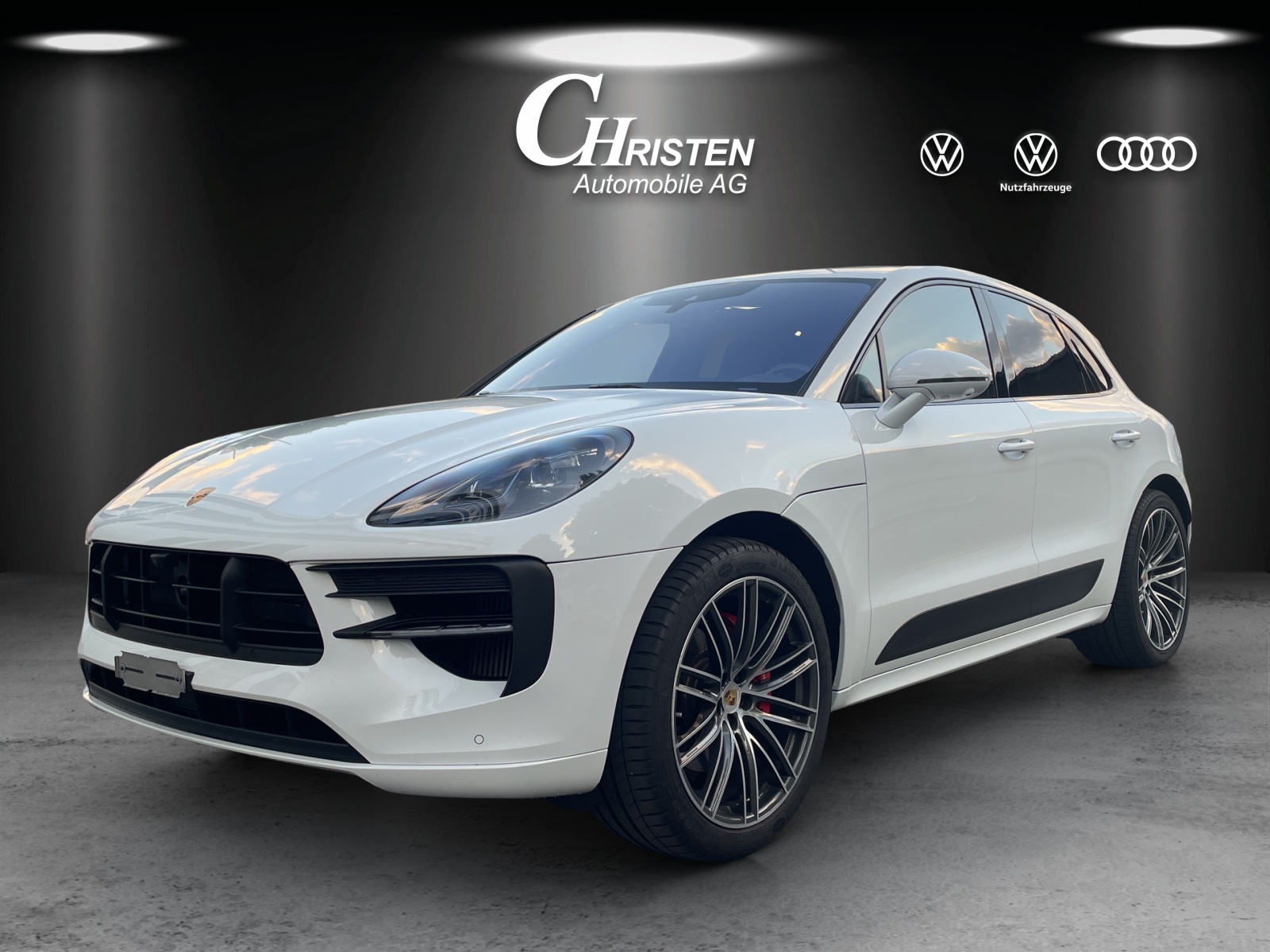 PORSCHE Macan GTS PDK