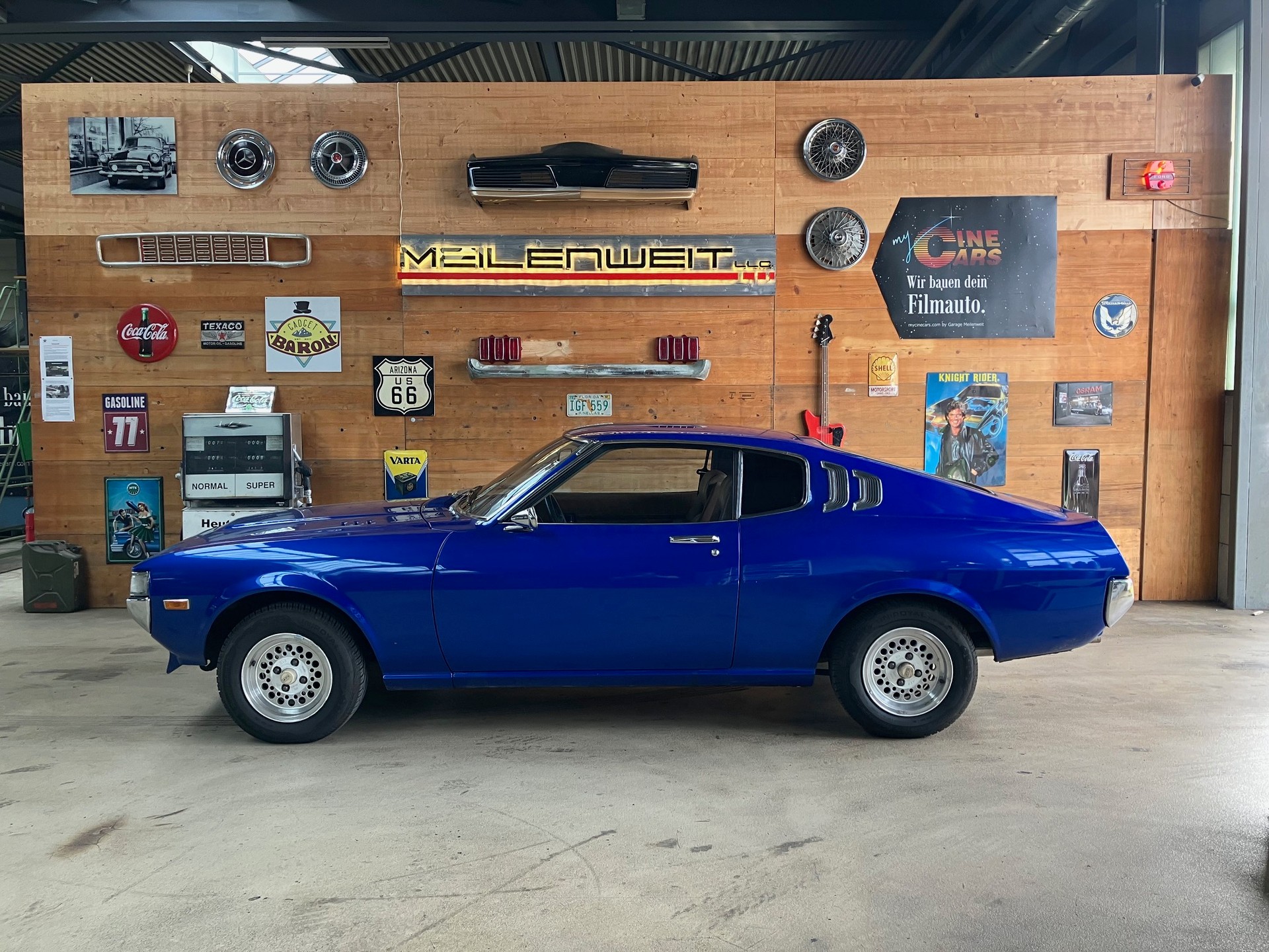 TOYOTA TA 28 Liftback 1600 ST-showroom-element-1