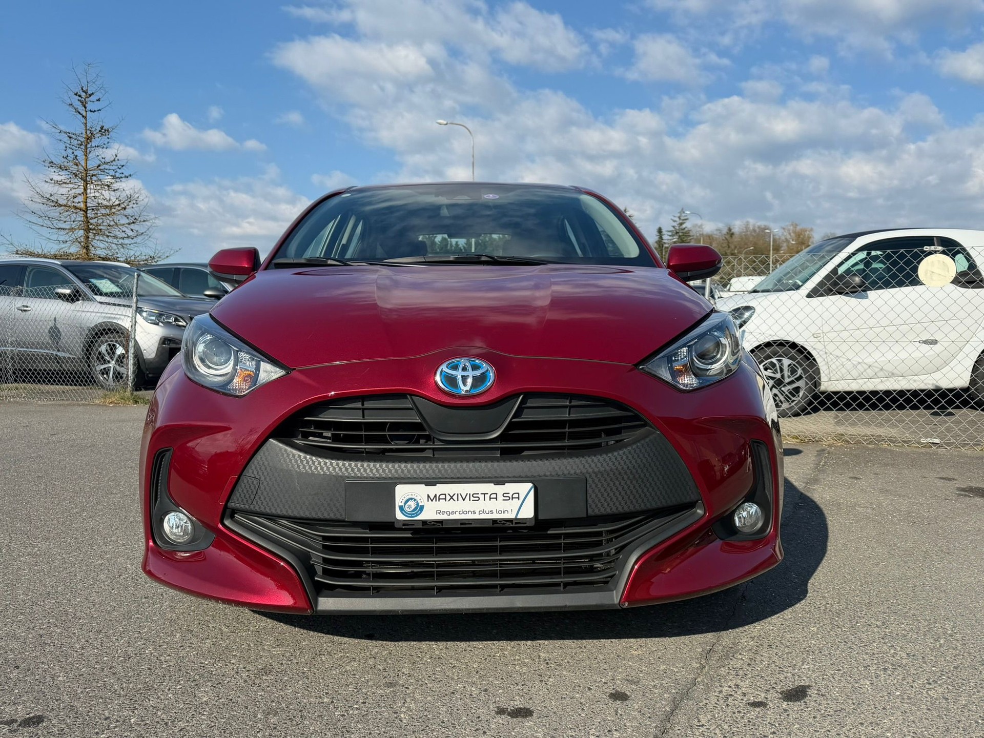 TOYOTA Yaris 1.5 Active e-CVT