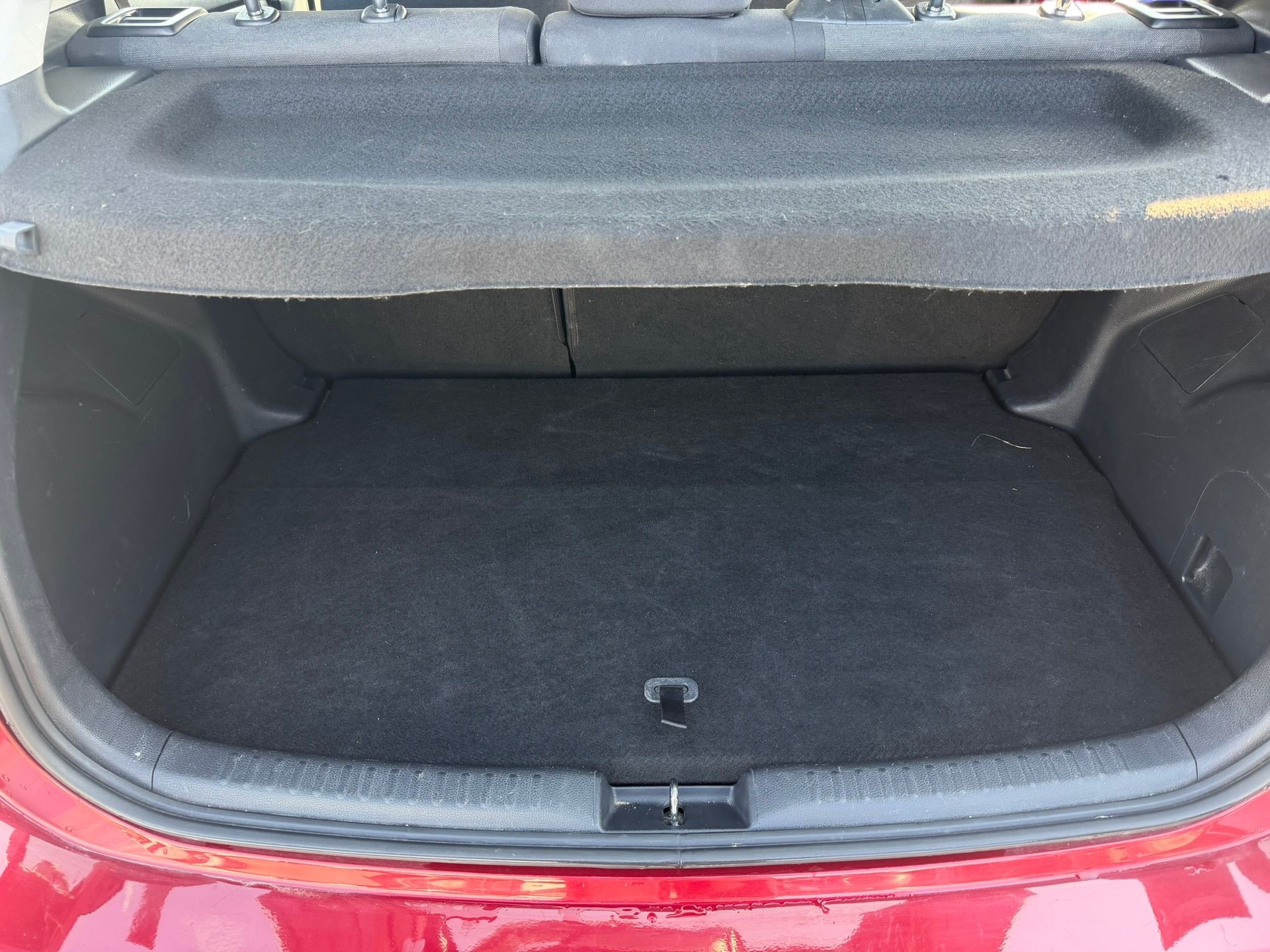 TOYOTA Yaris 1.5 Active e-CVT-image-15