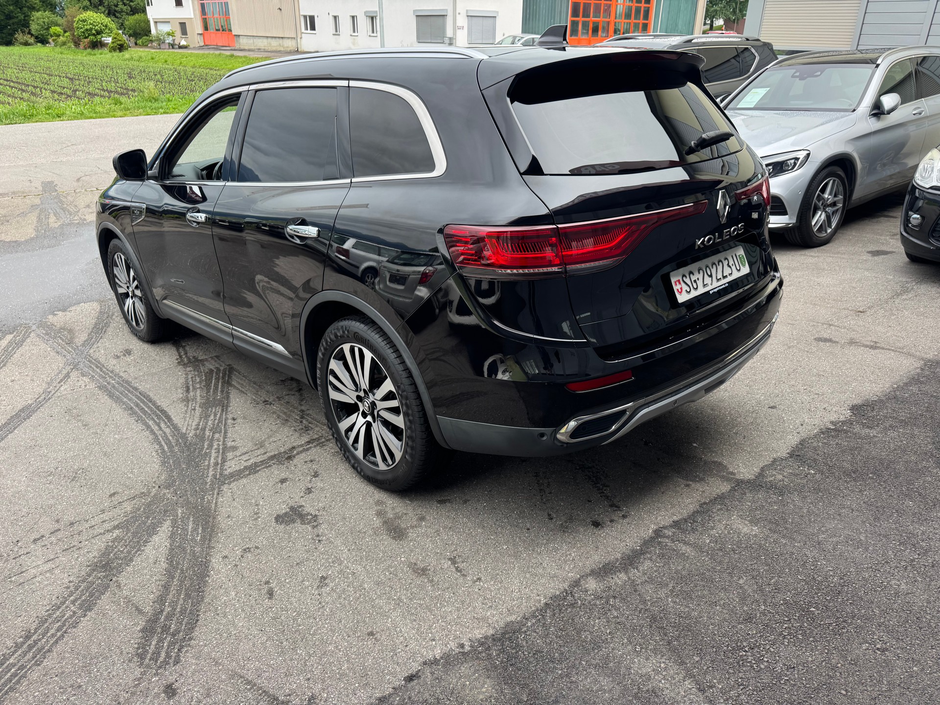 RENAULT Koleos 2.0 dCi Initiale Paris 4WD Xtronic CVT-image-4