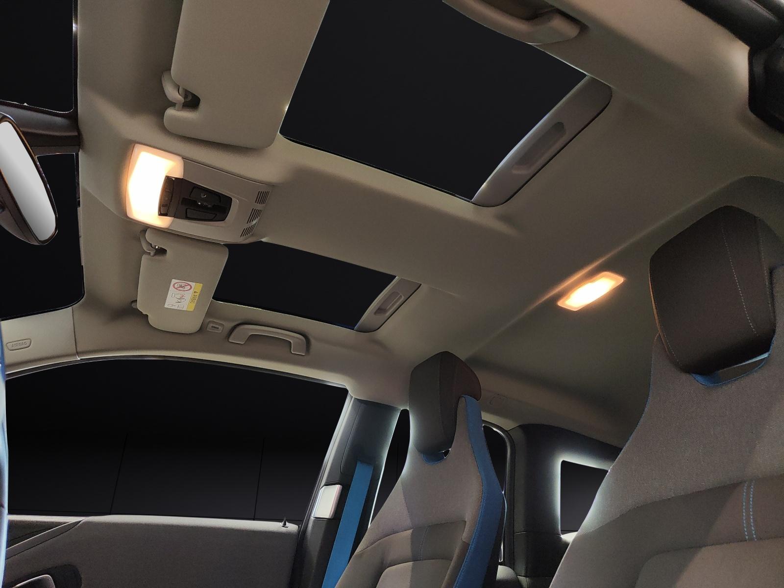 BMW i3 S 120 Ah Attraktiven Leasingzinssatz ab 0.9 % bei Abschluss einer BMW Fahrzeugversicherung.-image-15