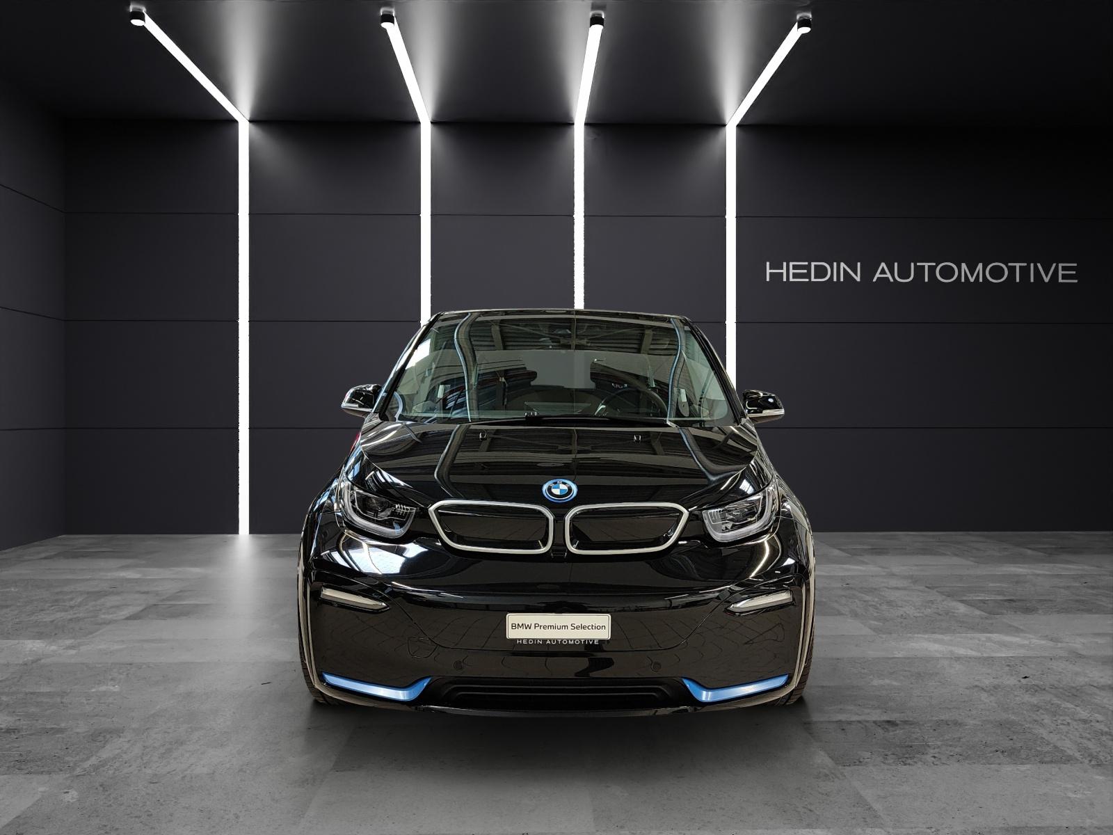 BMW i3 S 120 Ah Attraktiven Leasingzinssatz ab 0.9 % bei Abschluss einer BMW Fahrzeugversicherung.-showroom-element-2