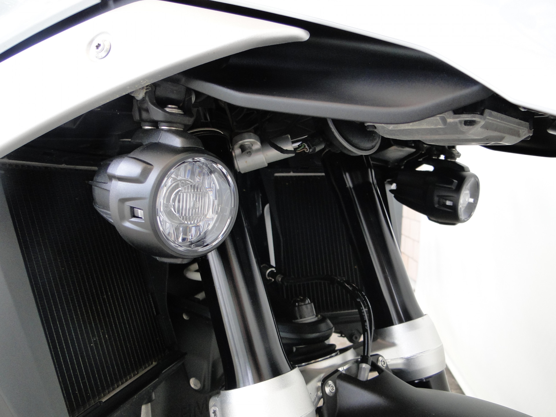 BMW R 1300 GS Vollausstattung + 3x Variokoffer-image-4