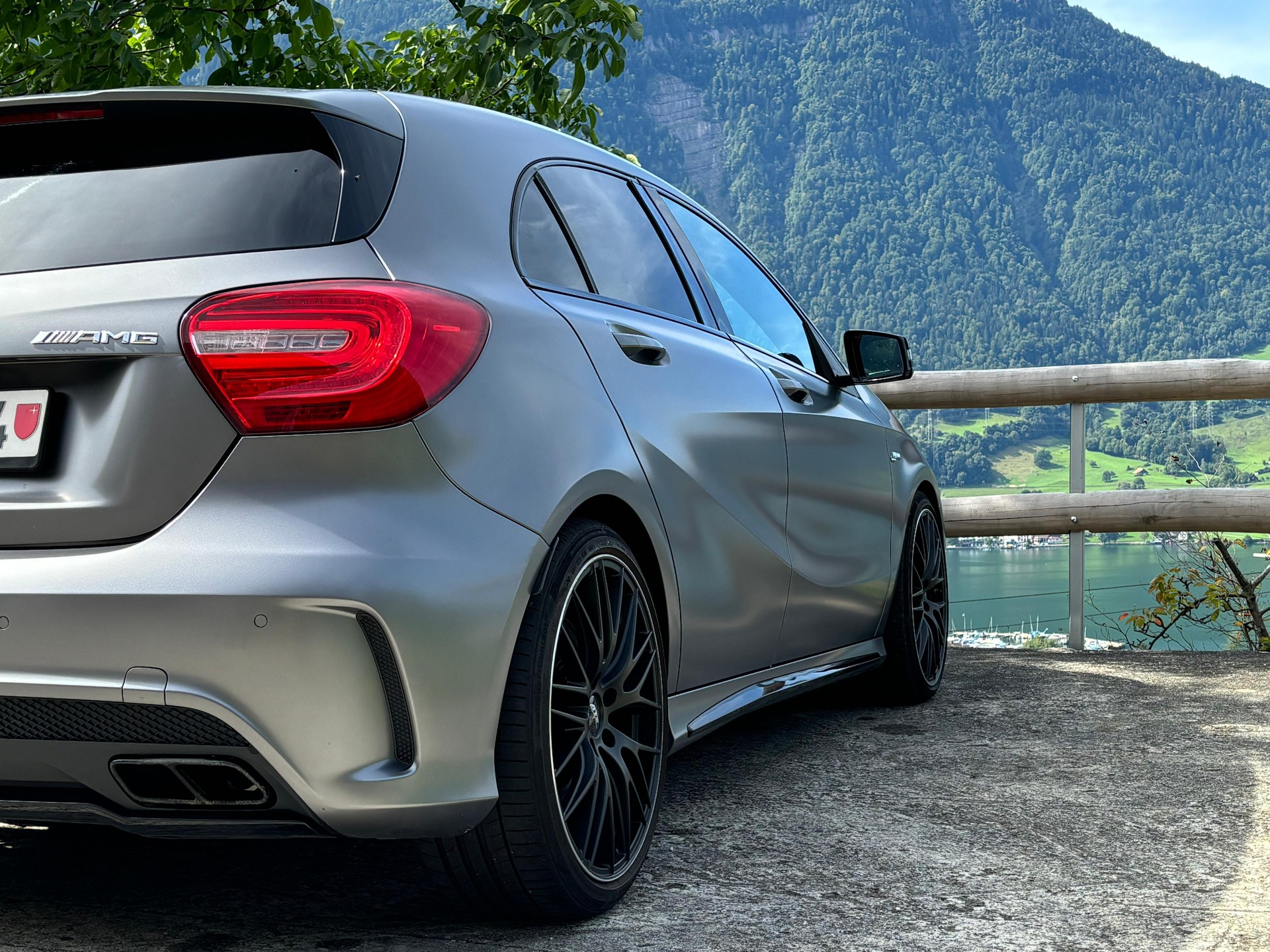 MERCEDES-BENZ A45 AMG 4matic-image-2