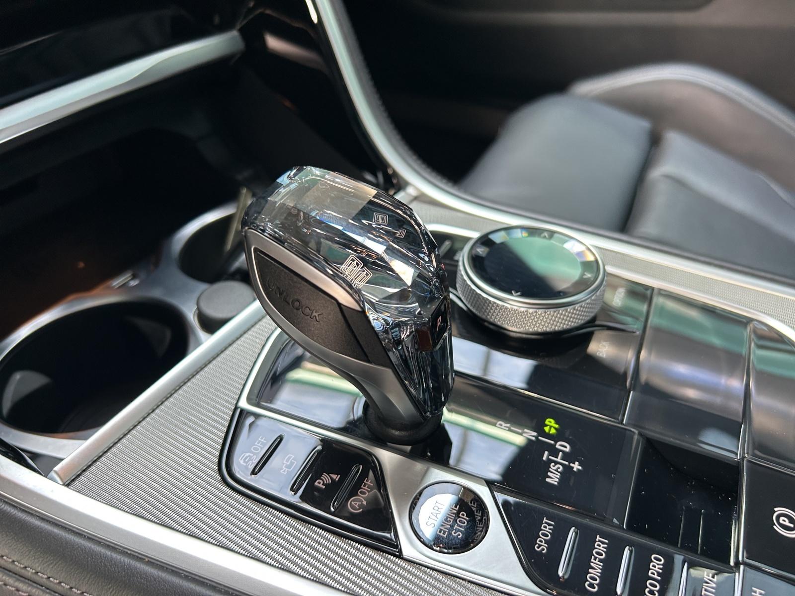 BMW 840d xDrive Gran Coupé-image-17