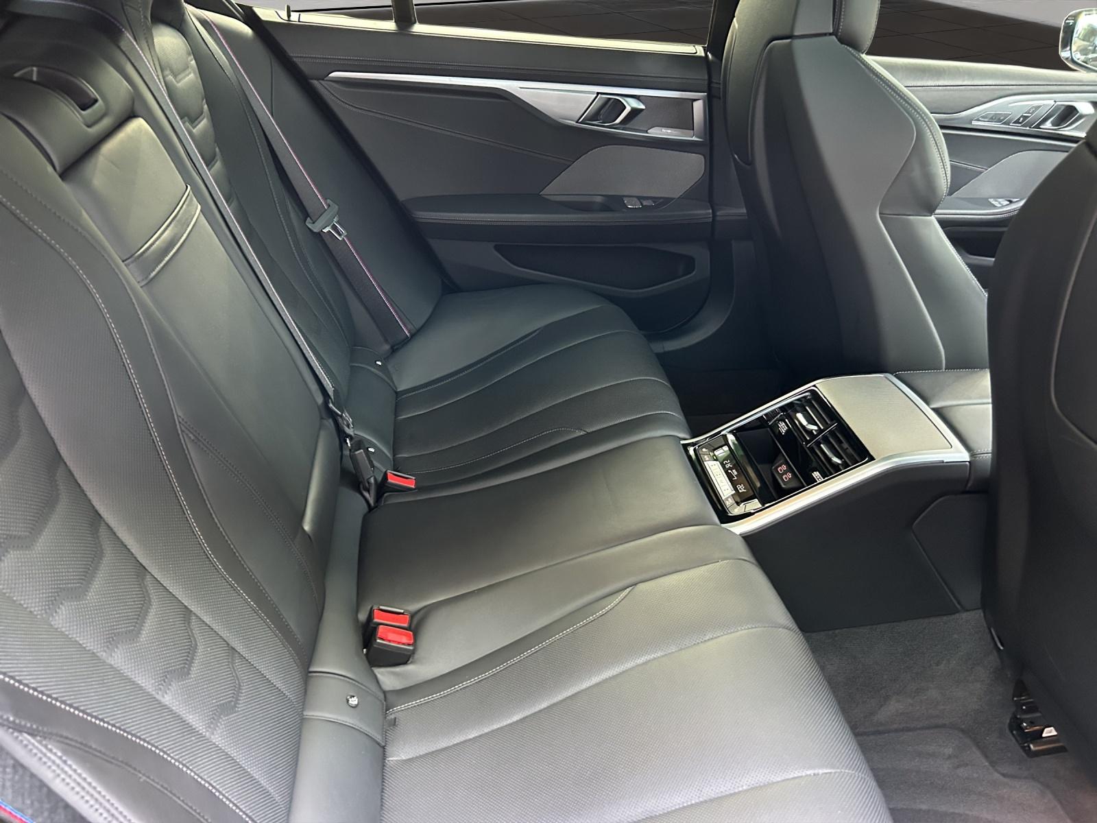BMW 840d xDrive Gran Coupé-image-11
