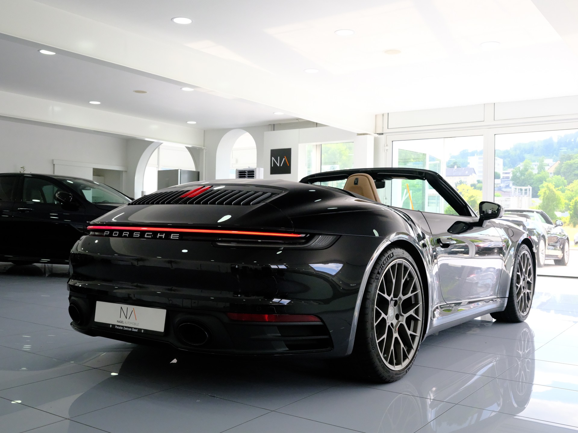 PORSCHE 911 Carrera 4S Cabriolet PDK-image-6