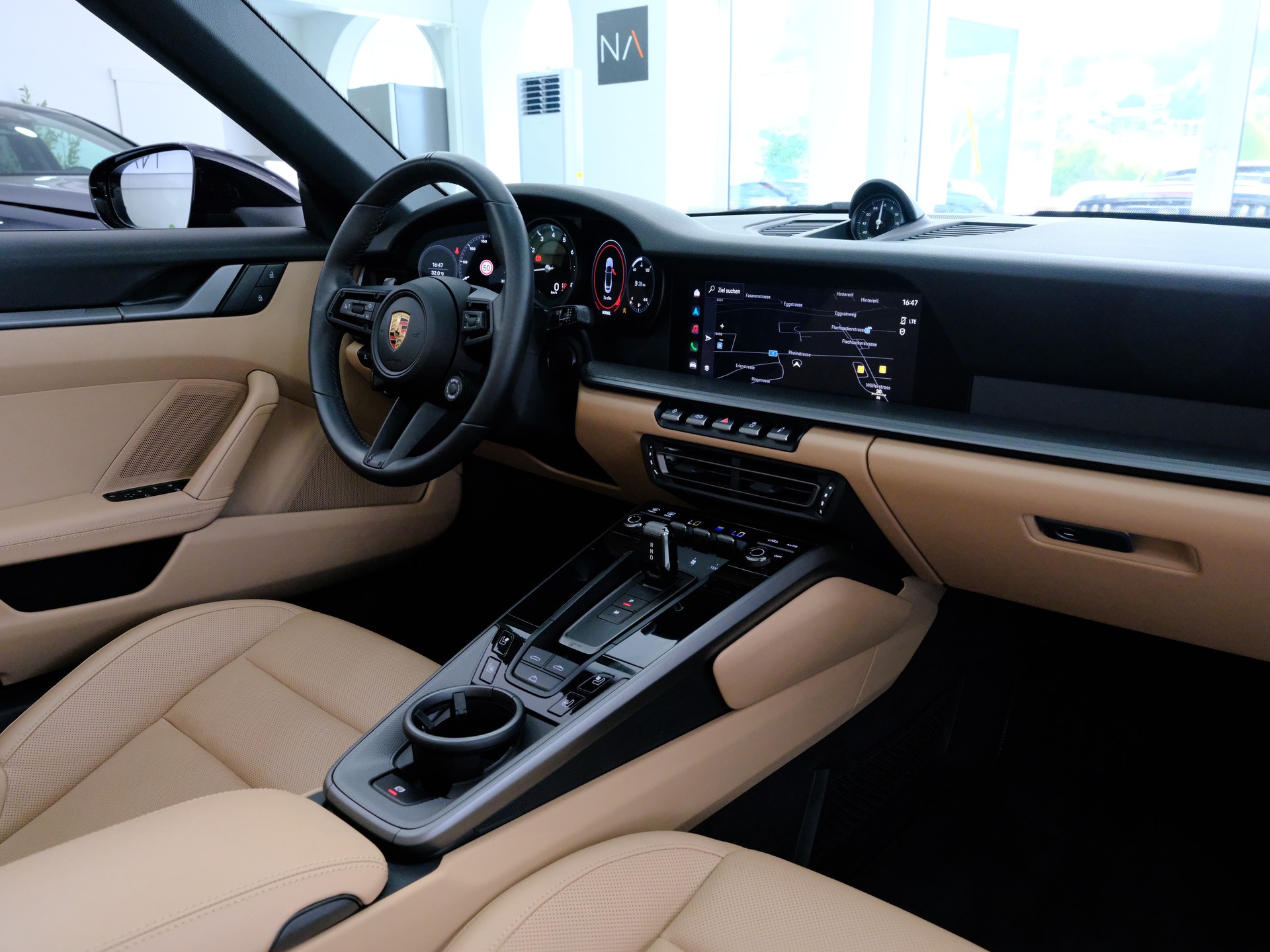 PORSCHE 911 Carrera 4S Cabriolet PDK-image-13