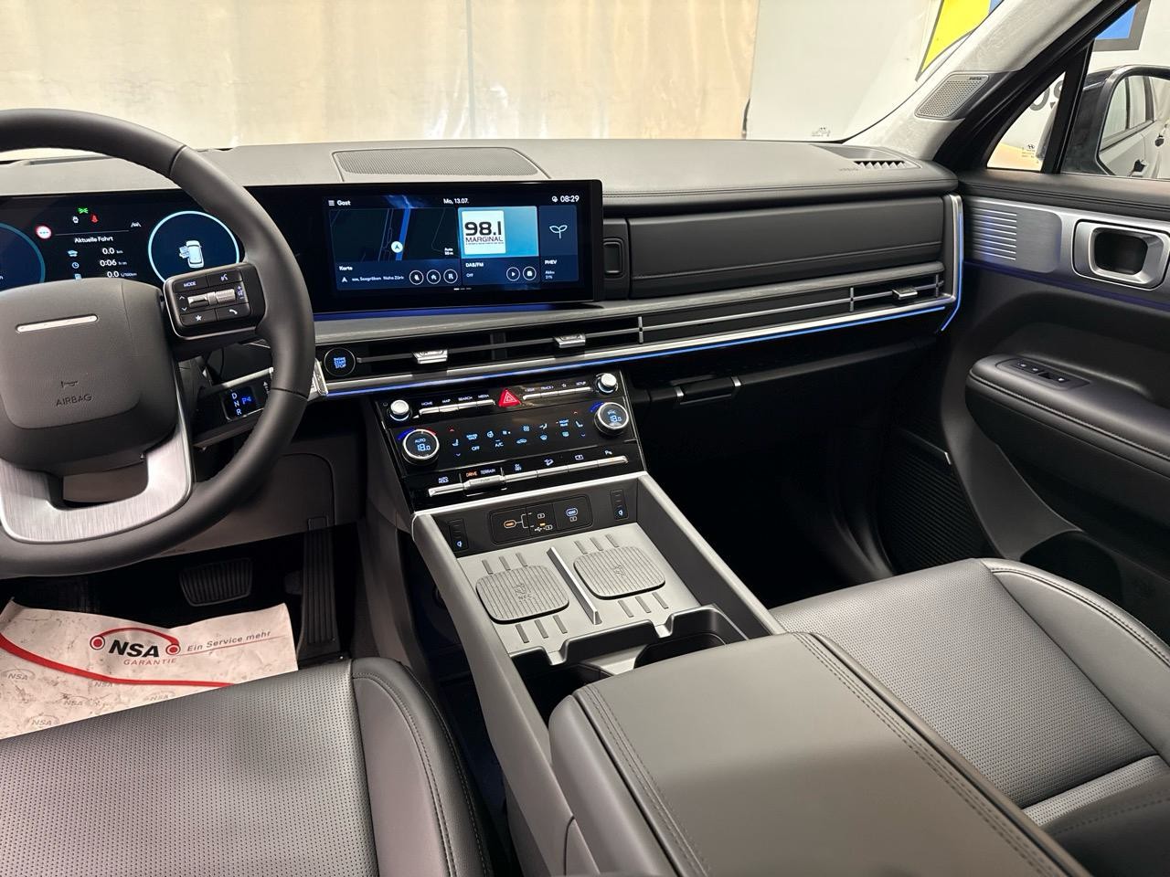 HYUNDAI Santa Fe 1.6 T-GDi PHEV Calligraphy 4WD Automatic-image-6