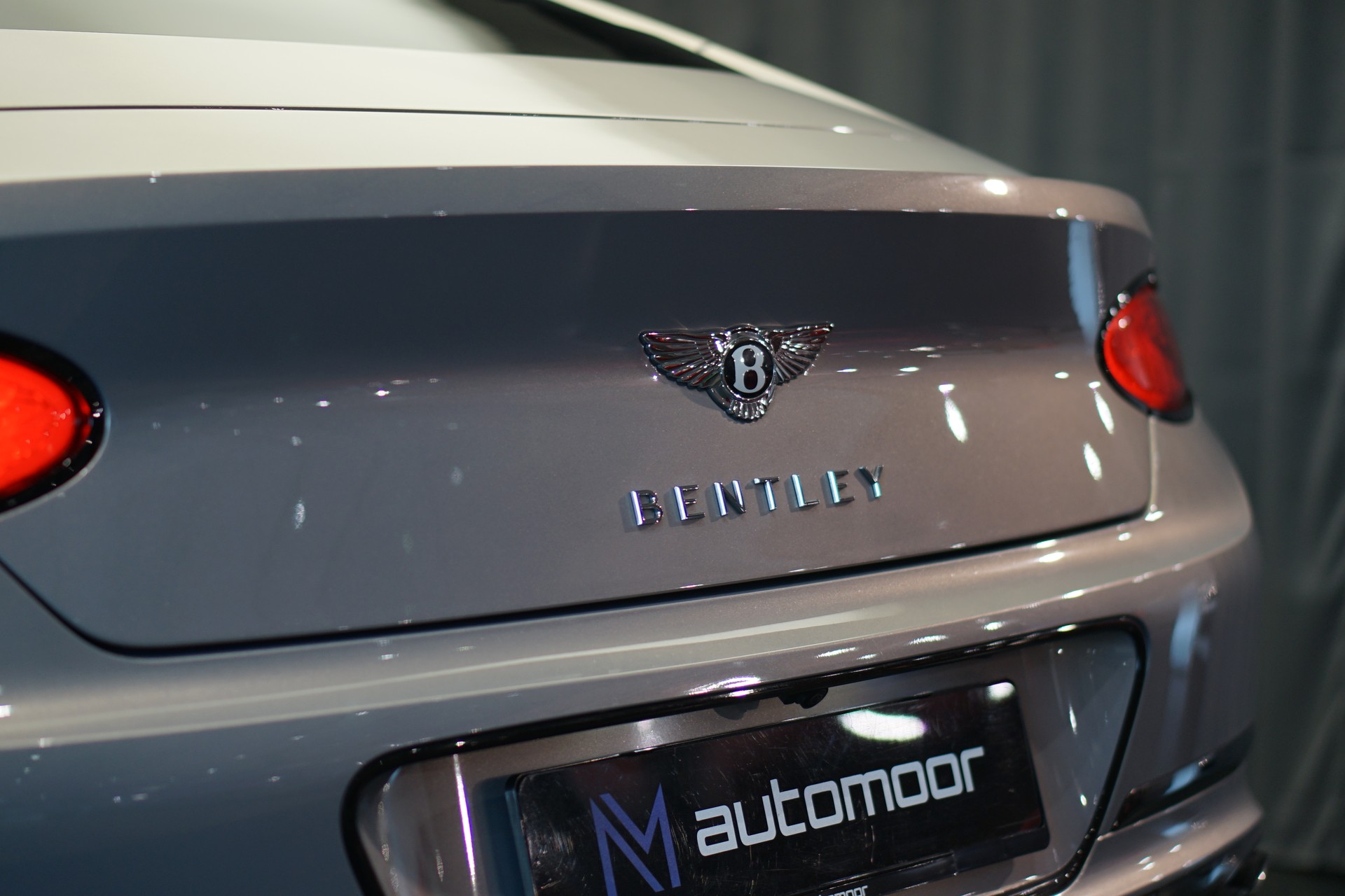 BENTLEY Continental GT 4.0 V8 *Naim* *Touring Spec* *Panoramadach*-image-30