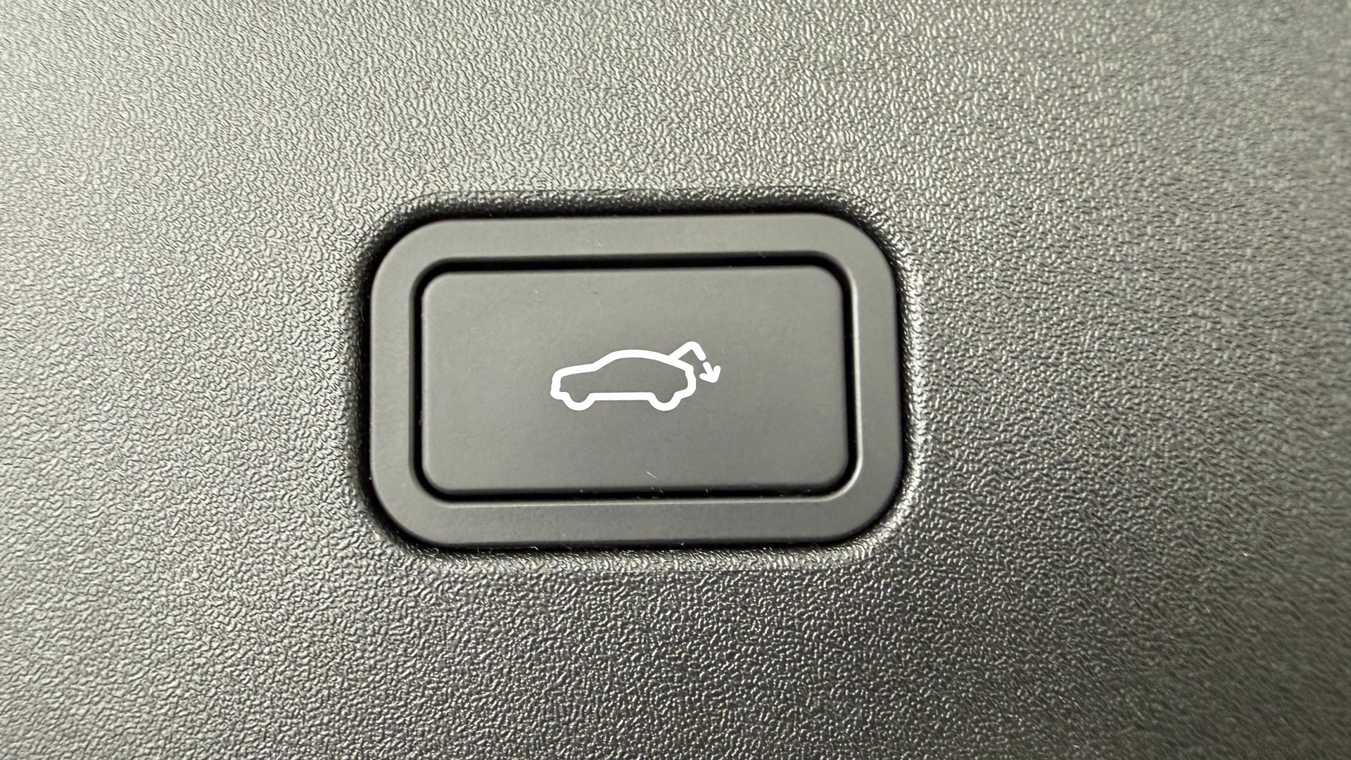 VOLVO EX 30 E60 Twin Ultra Performanc-image-14