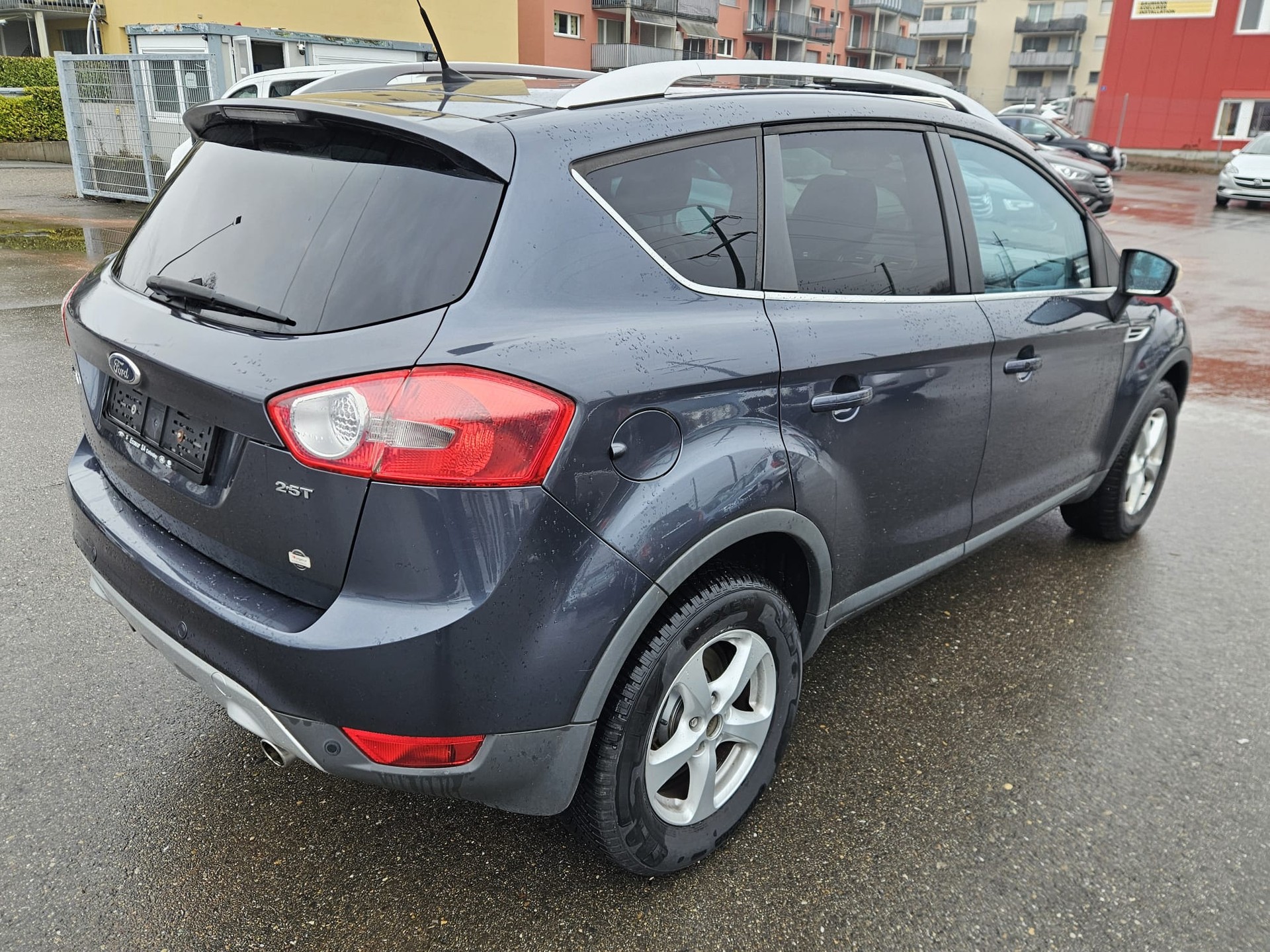 FORD Kuga 2.5 Turbo Titanium 4WD Automatic-image-4