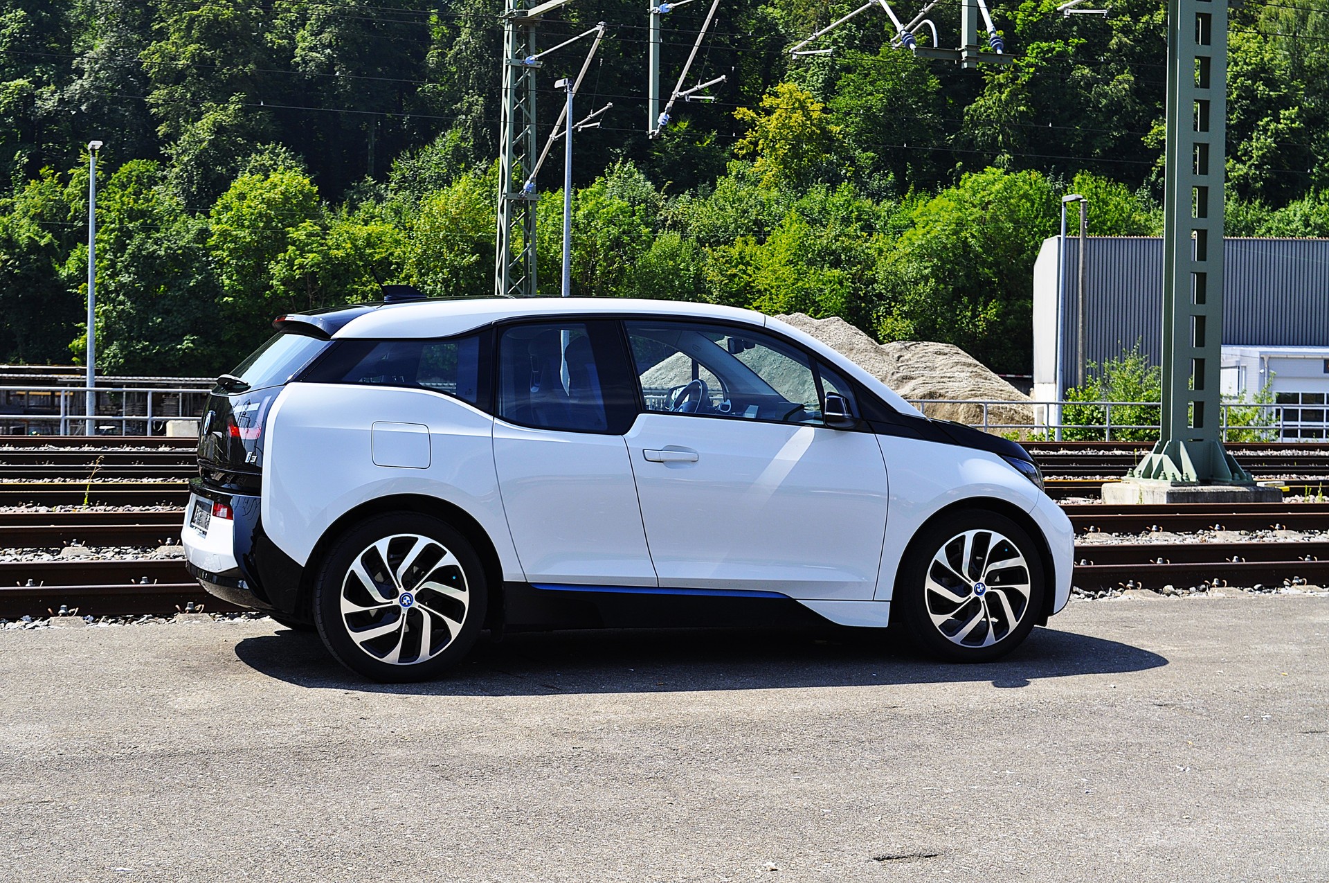 BMW i3 (94Ah)-image-6