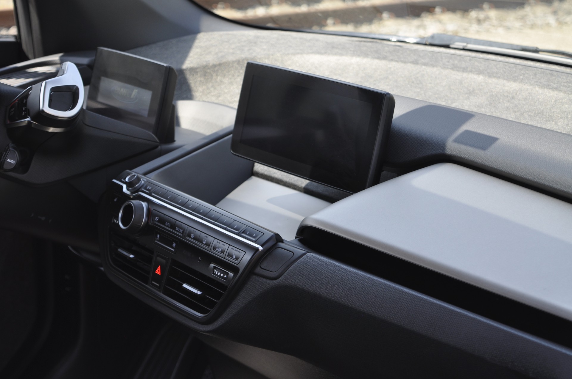 BMW i3 (94Ah)-image-10