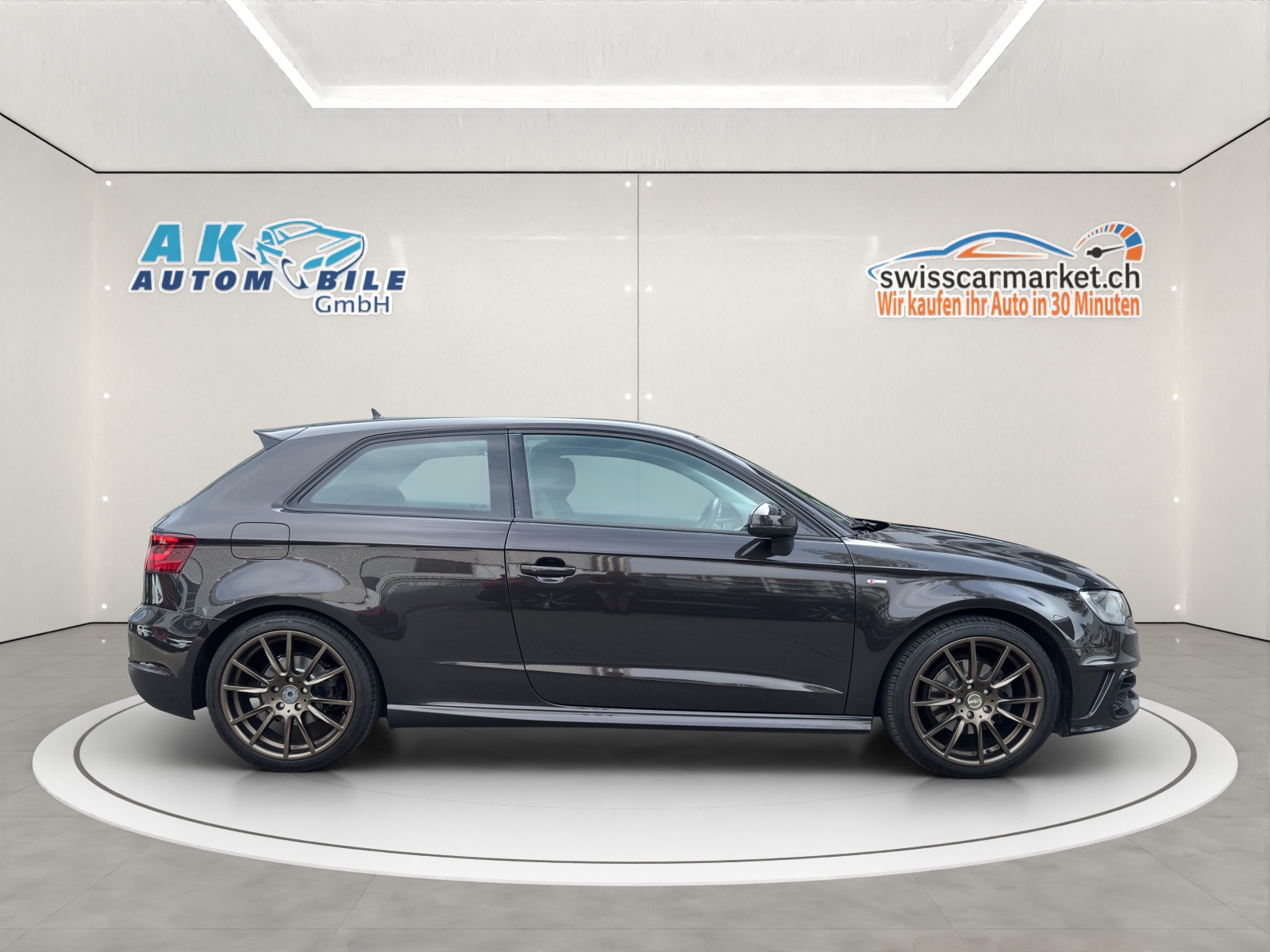 AUDI A3 Sportback 2.0 TDI S-Line Exterieurpaket Ambition-image-4