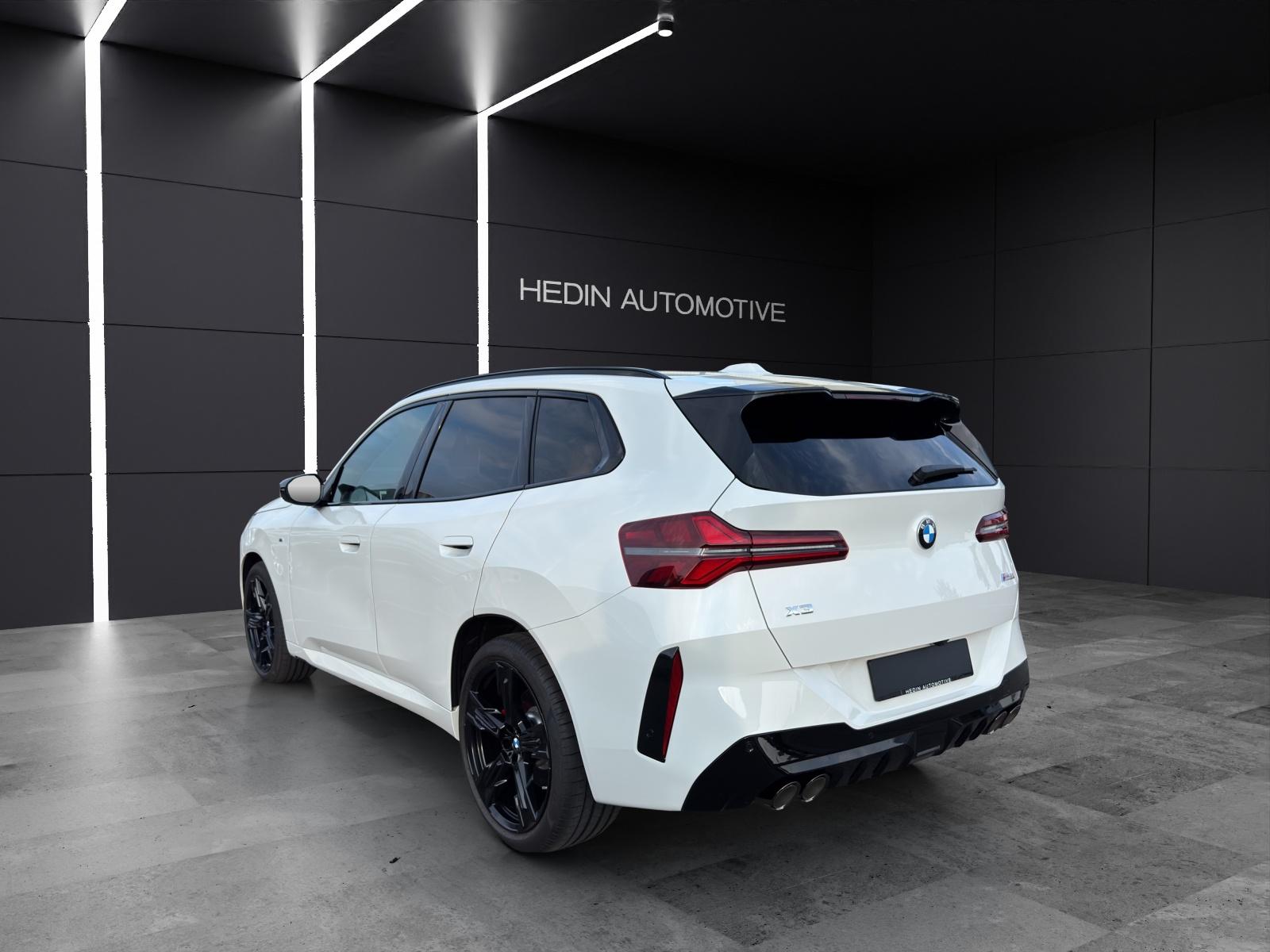 BMW X3 M50i-image-16