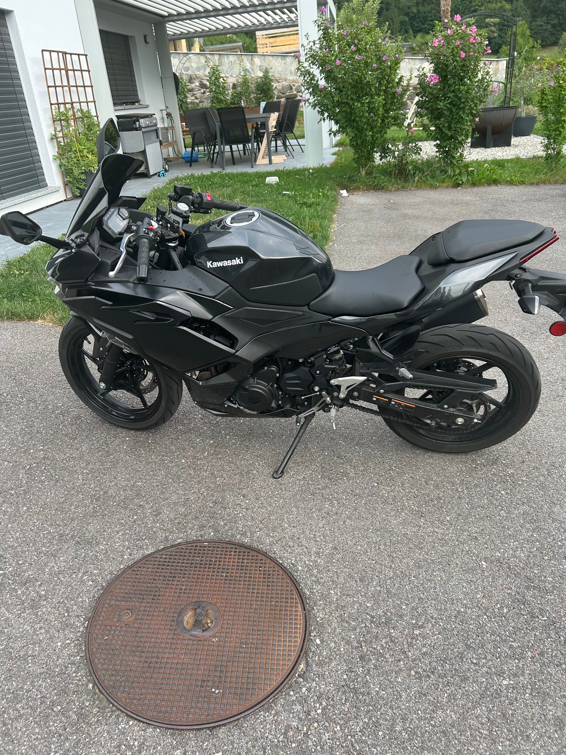 KAWASAKI Ninja 500-image-2