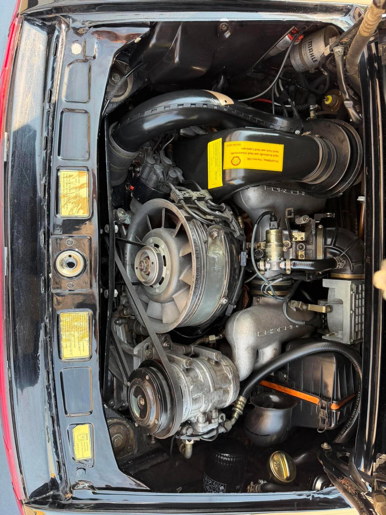 PORSCHE 911 Carrera Targa-image-14