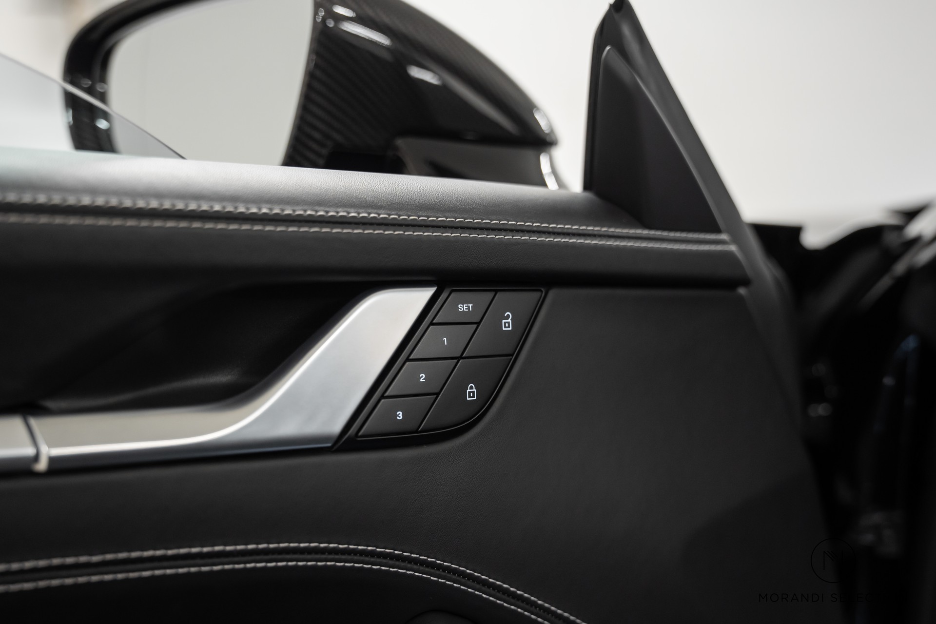 PORSCHE 911 Cabriolet 3.7 Turbo S PDK-image-18
