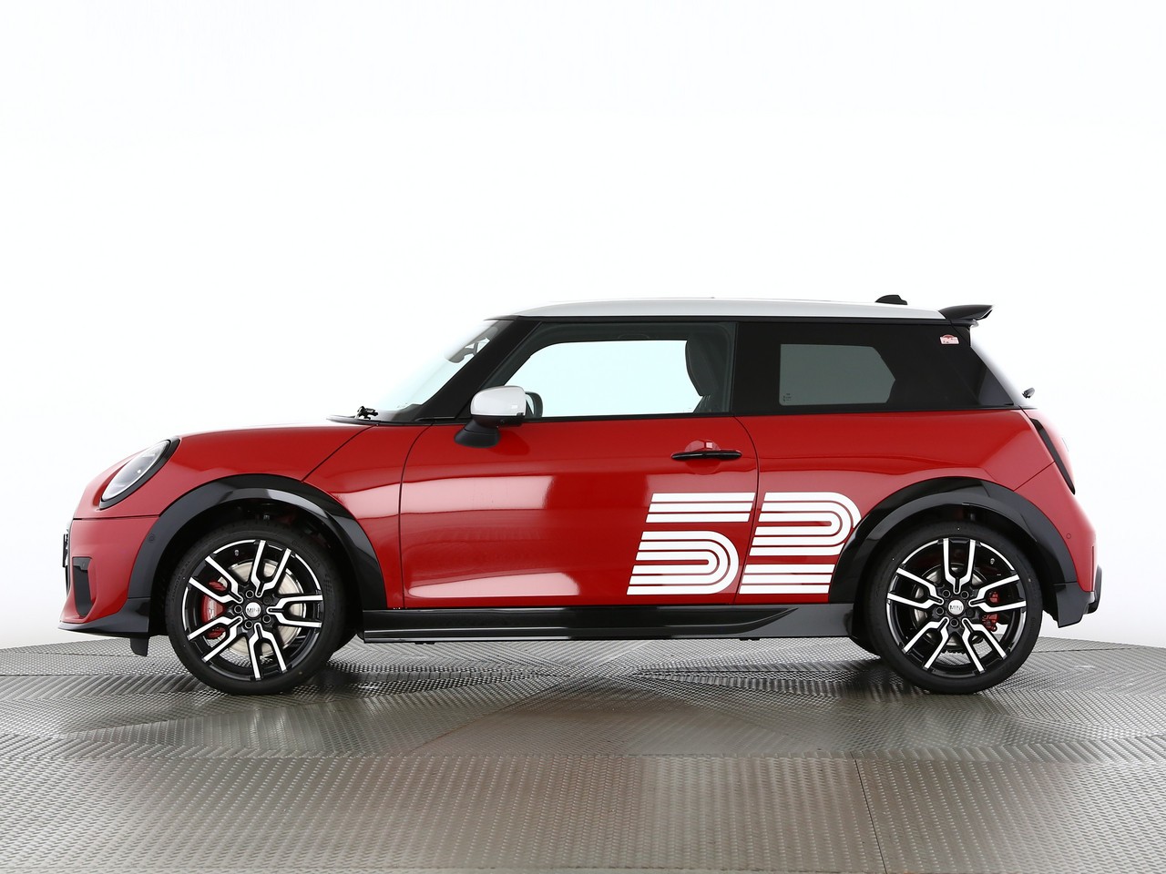 MINI Cooper John Cooper Works DKG-showroom-element-2