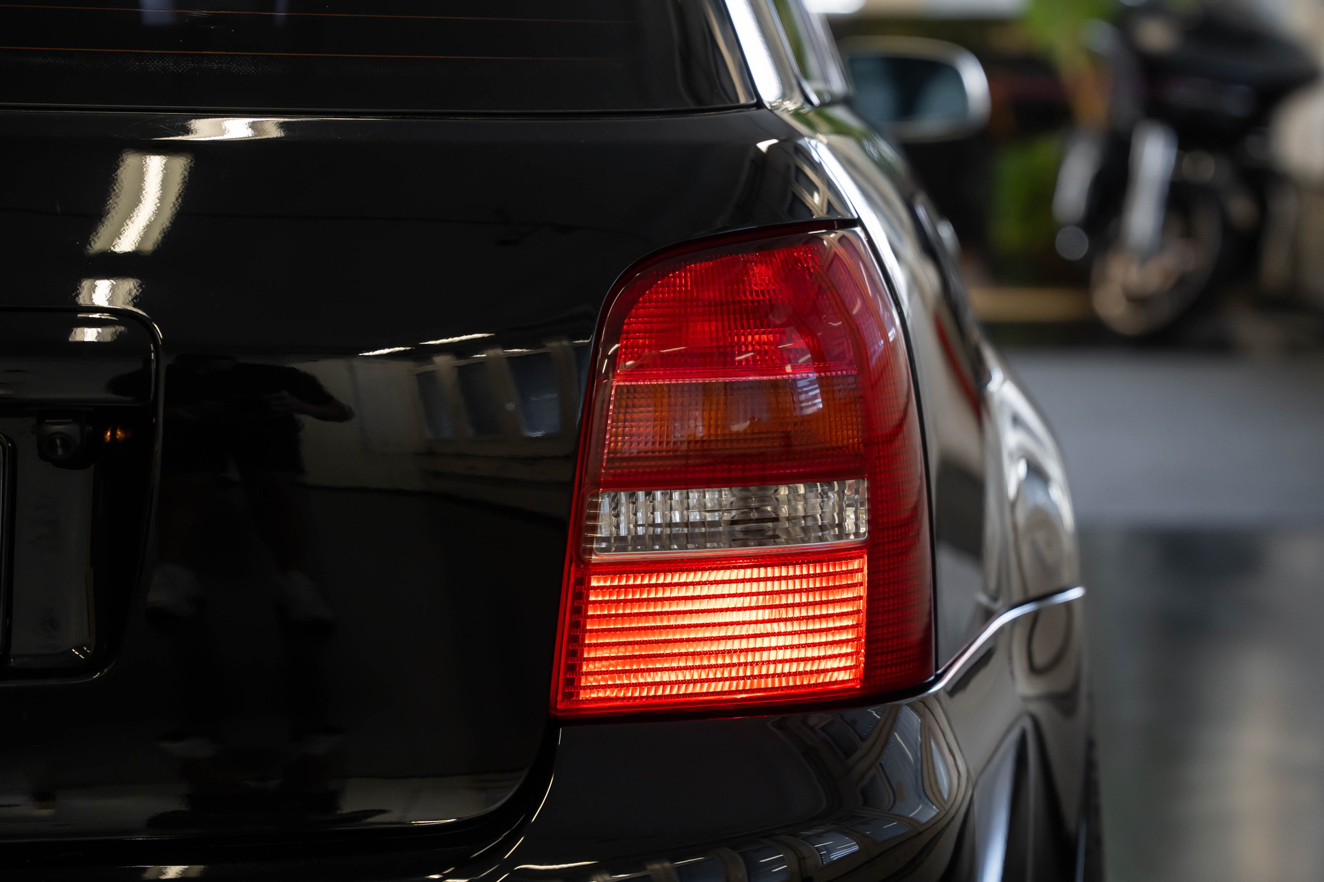 AUDI RS4 Avant quattro-image-8