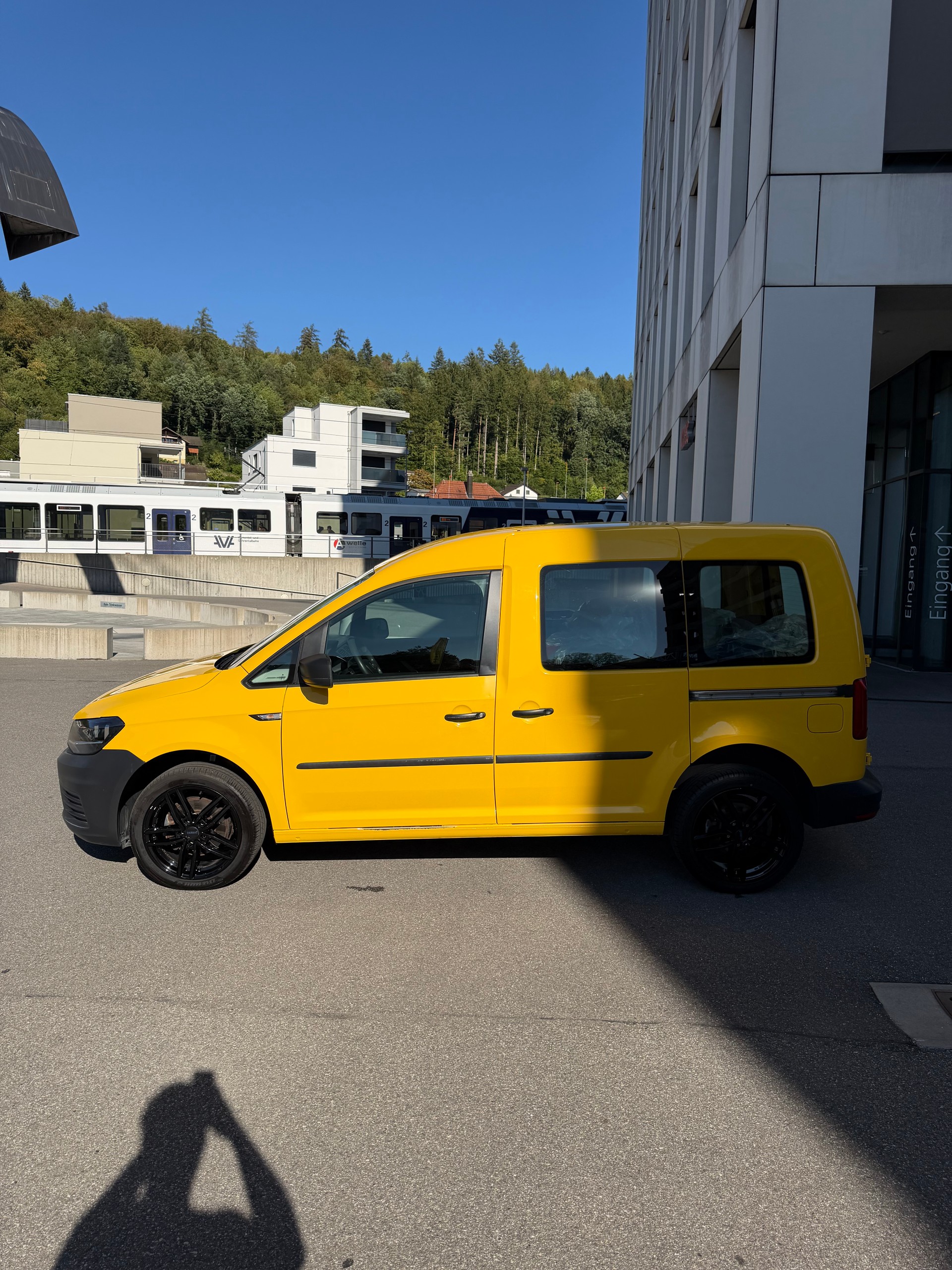 VW Caddy 2.0TDI 4Motion BlueMotion Technology DSG-showroom-element-2