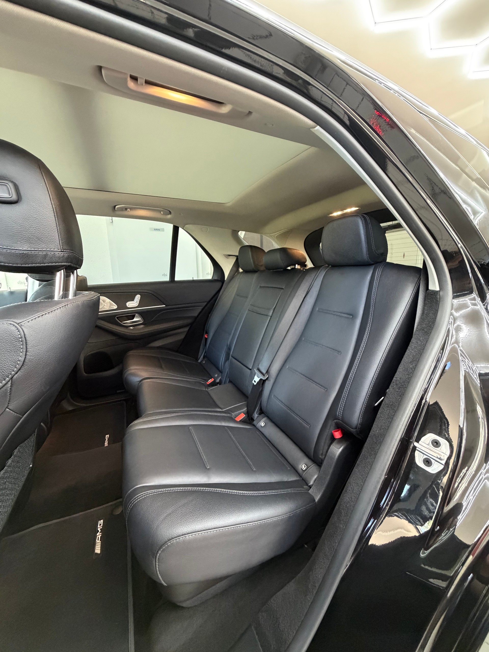 MERCEDES-BENZ GLE 450 4Matic AMG Line 9G-Tronic-image-15