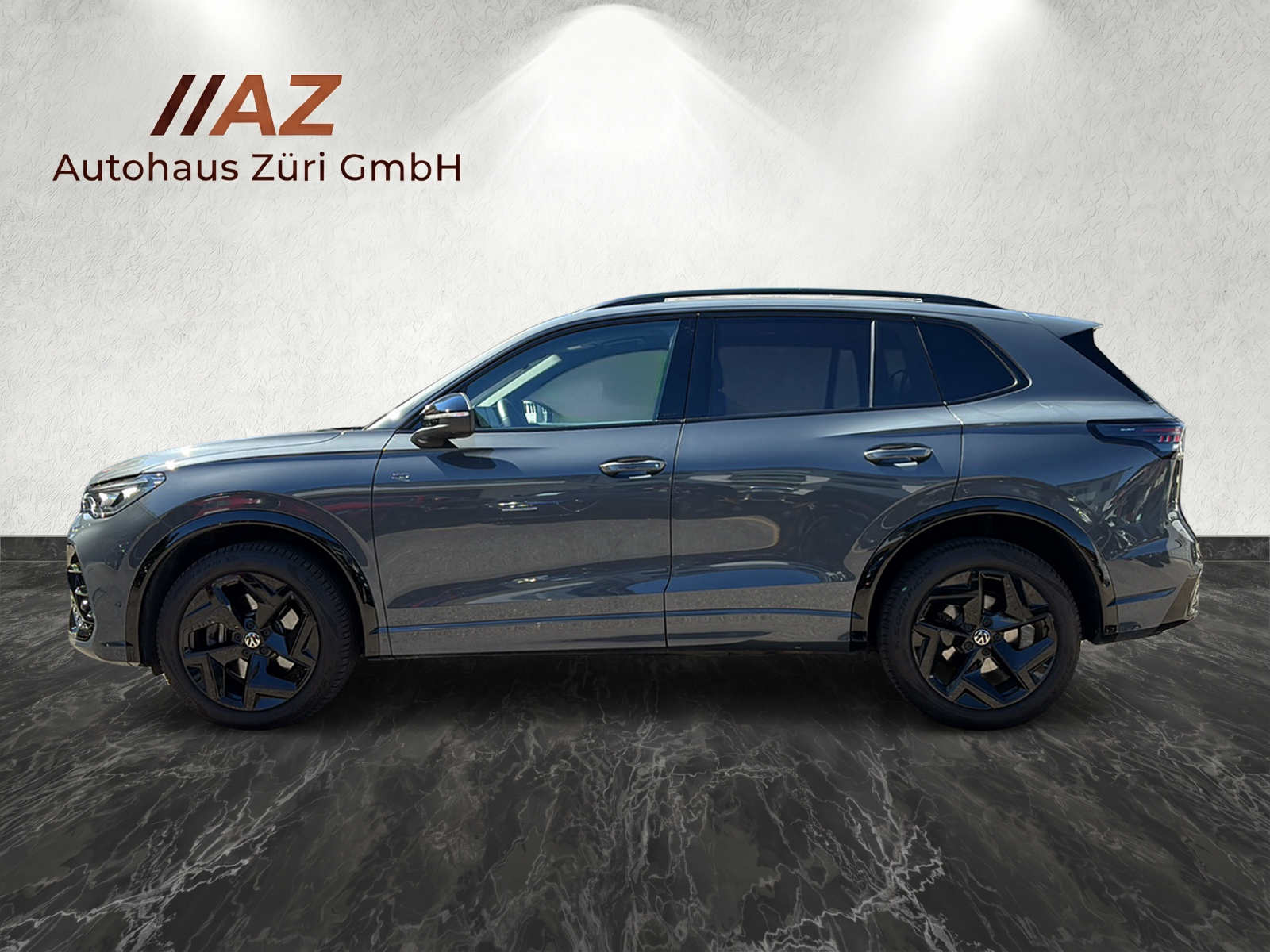 VW Tiguan 2.0 TDI SCR R-Line 4Motion DSG – CH-Fahrzeug | PANORAMA | 360° | AHK |-showroom-element-1