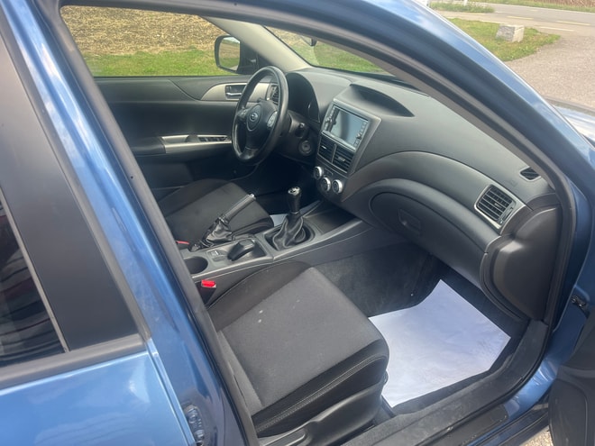 SUBARU Impreza 2.0R Swiss-image-7
