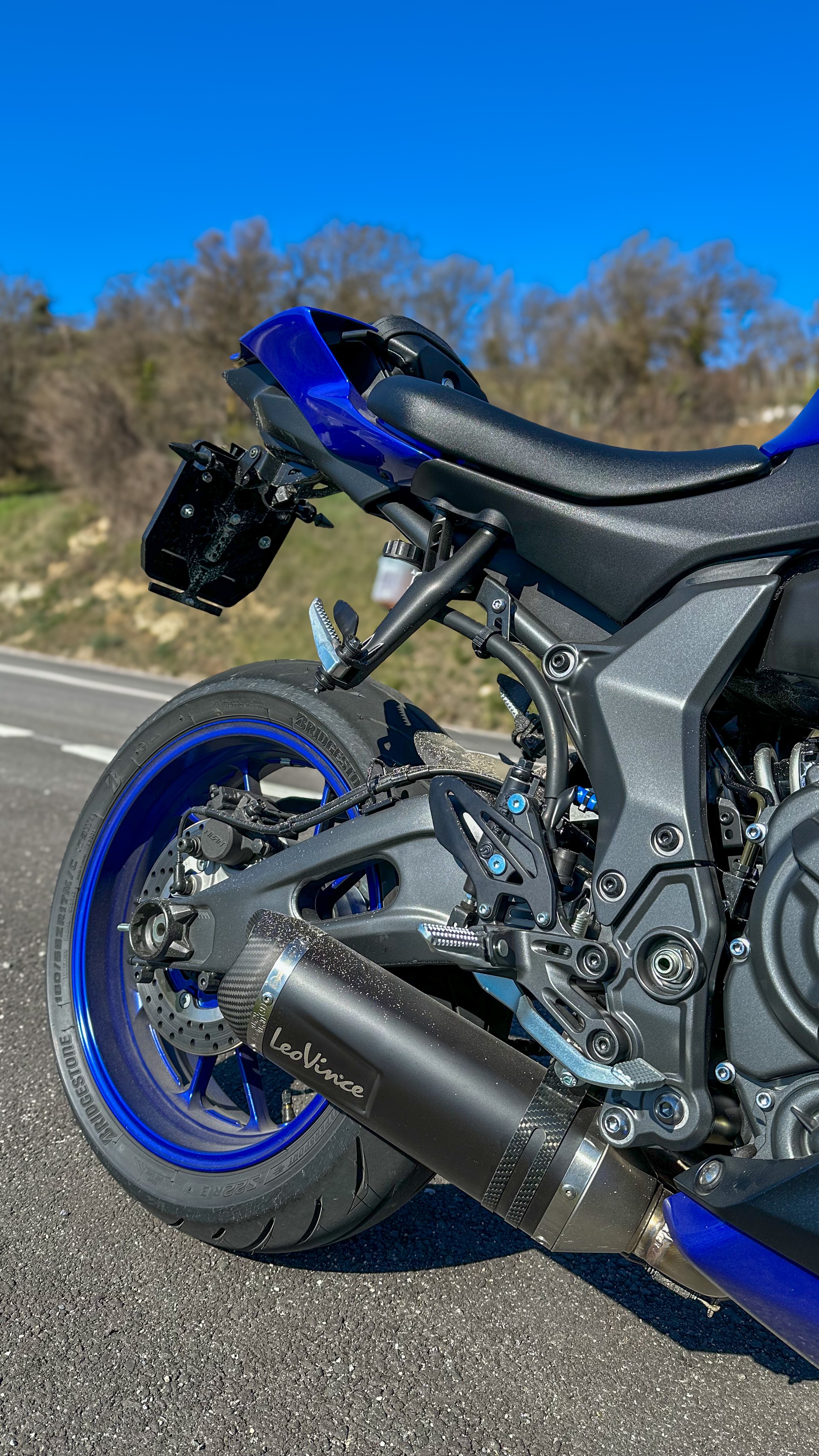 YAMAHA YZF-R7 (35kW)-image-6
