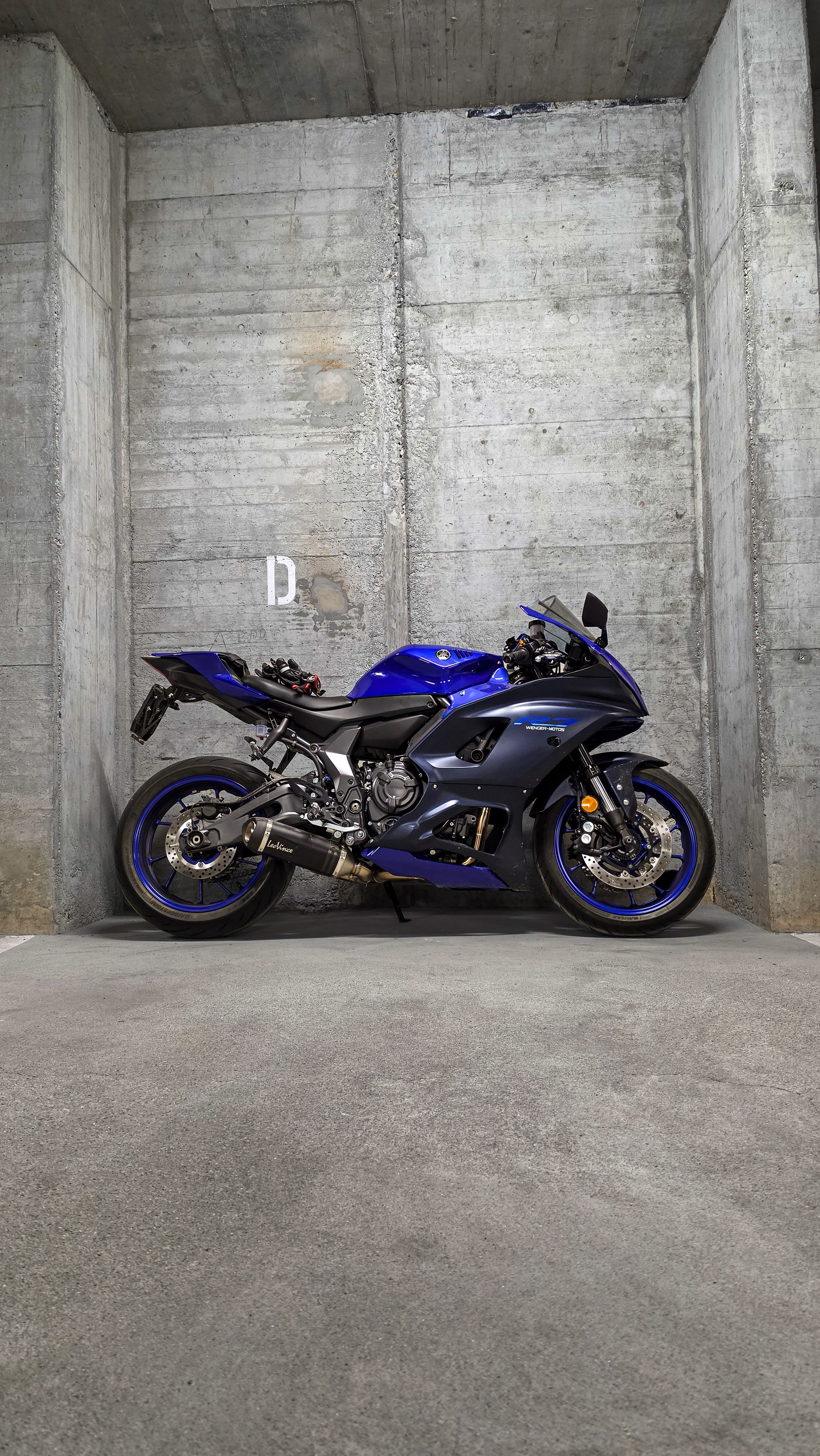 YAMAHA YZF-R7 (35kW)-image-5