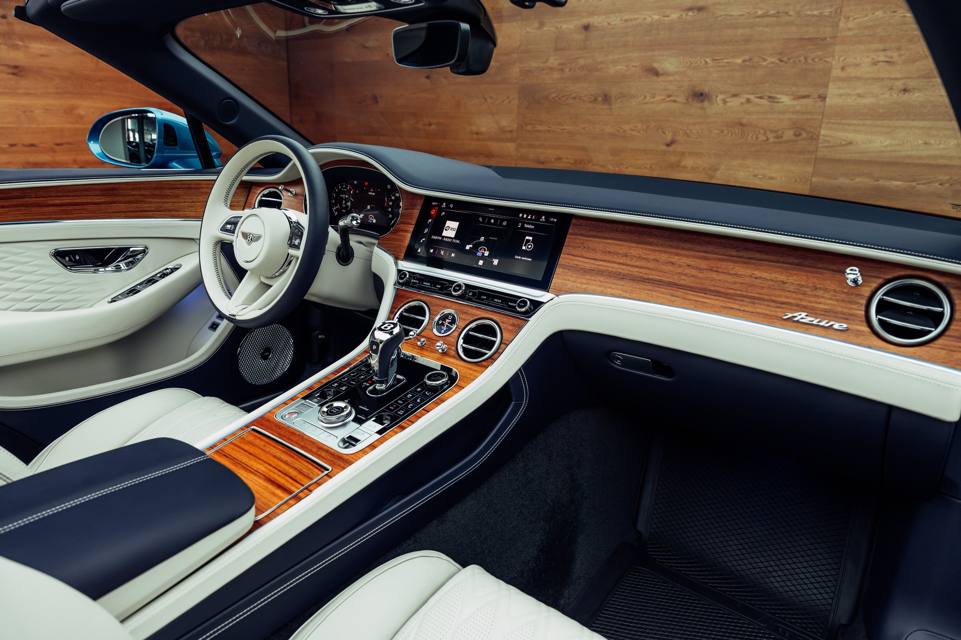 BENTLEY Continental GTC 4.0 V8 PHEV Azure Topaz Blue-image-4