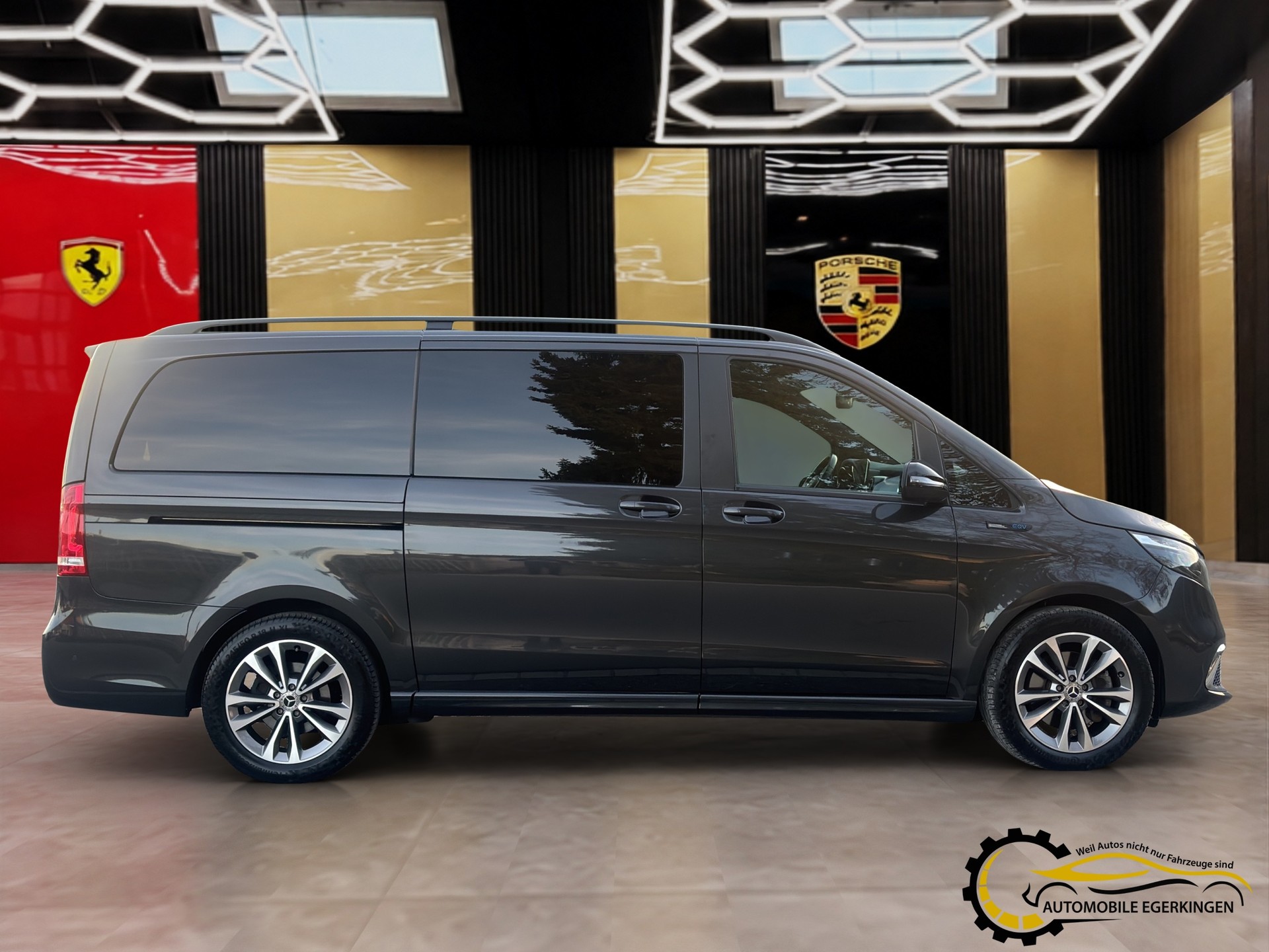 MERCEDES-BENZ EQV 300 lang Van-showroom-element-3