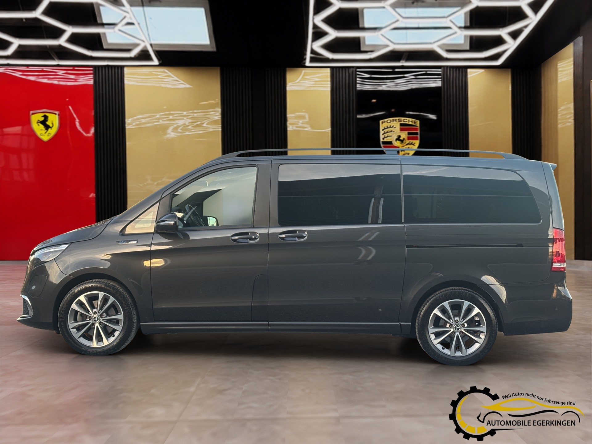 MERCEDES-BENZ EQV 300 lang Van-image-7