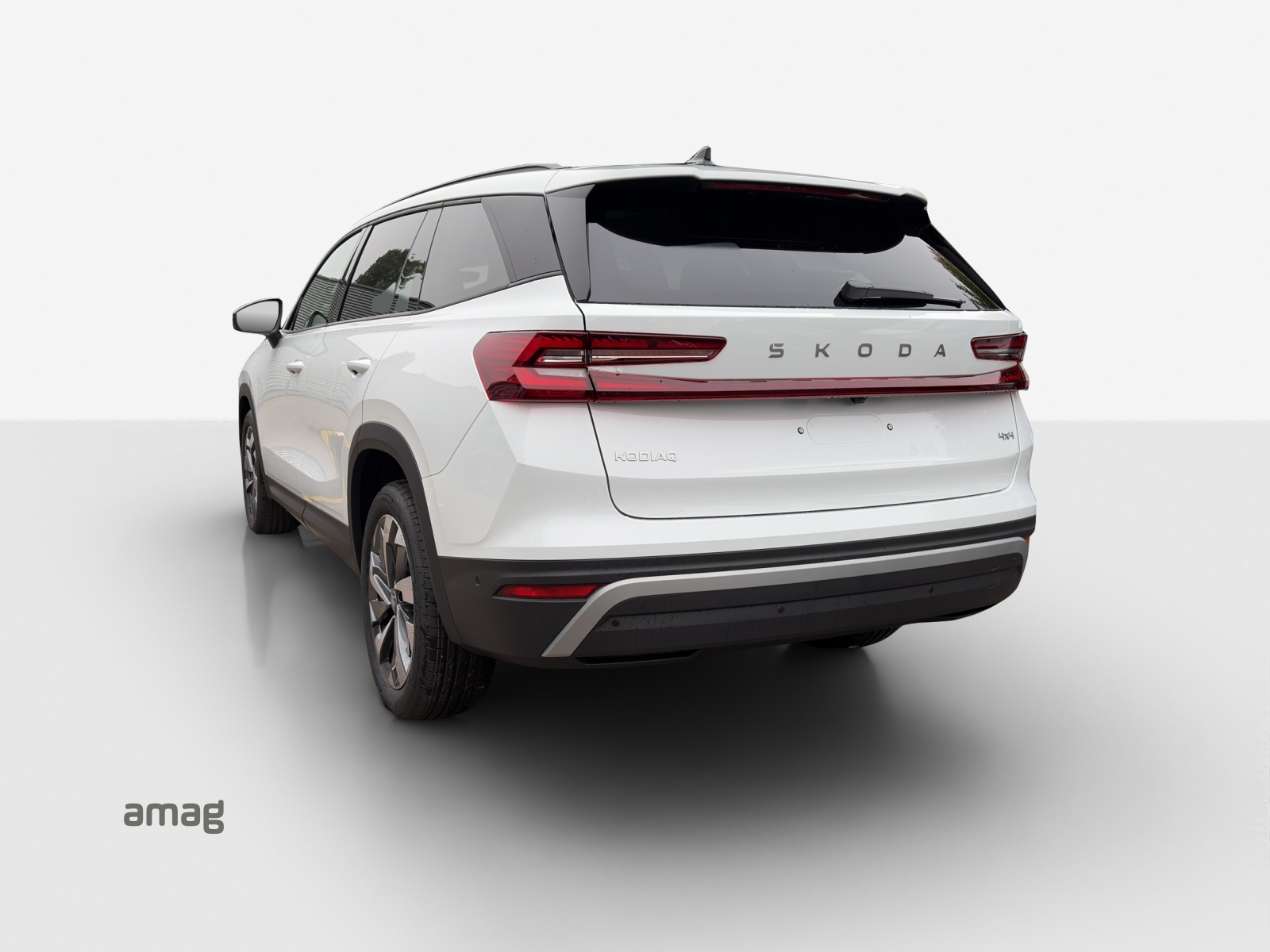 SKODA Kodiaq 2.0 TSI Selection 4x4-showroom-element-2