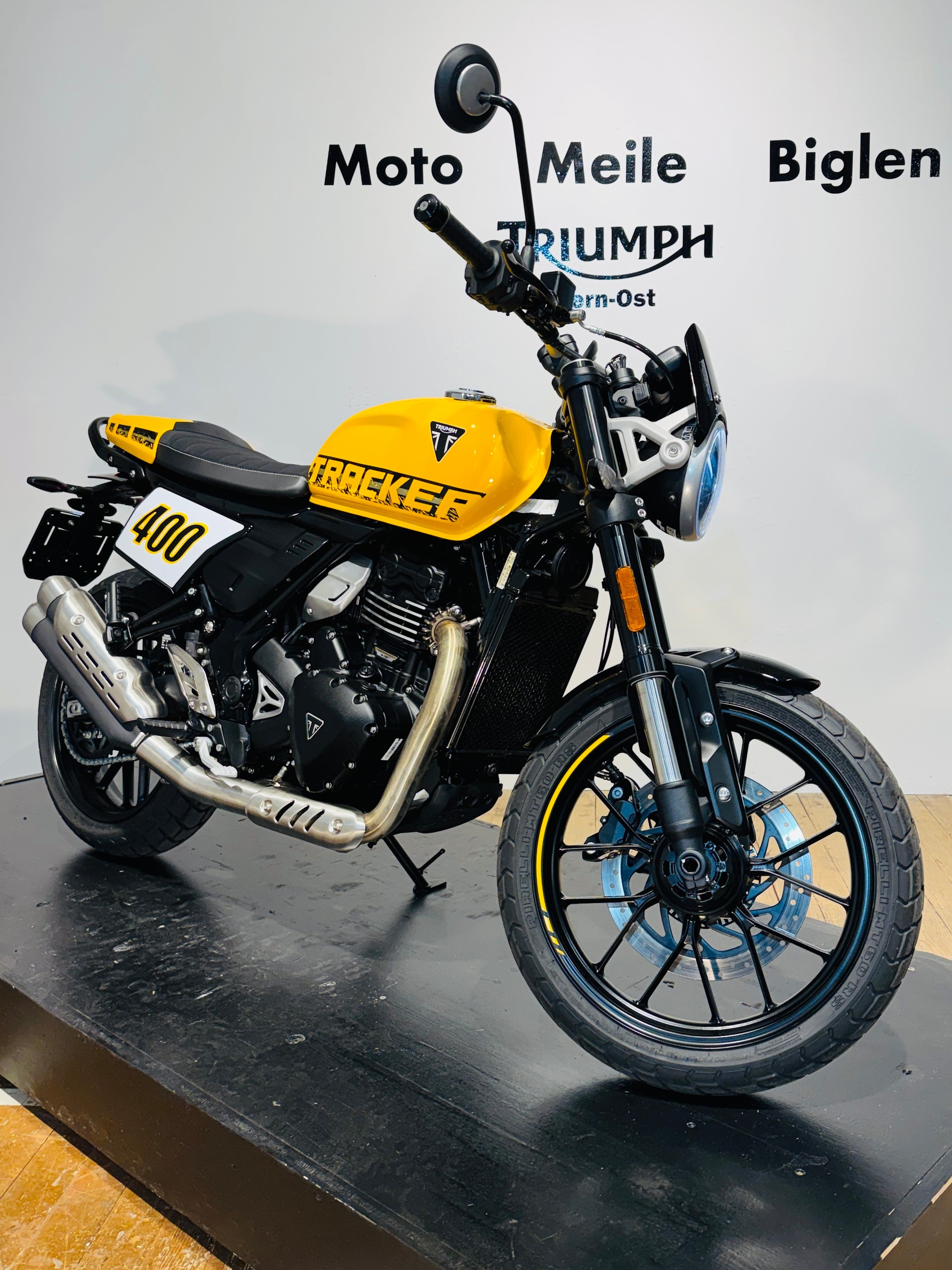 TRIUMPH Tracker 400-image-1